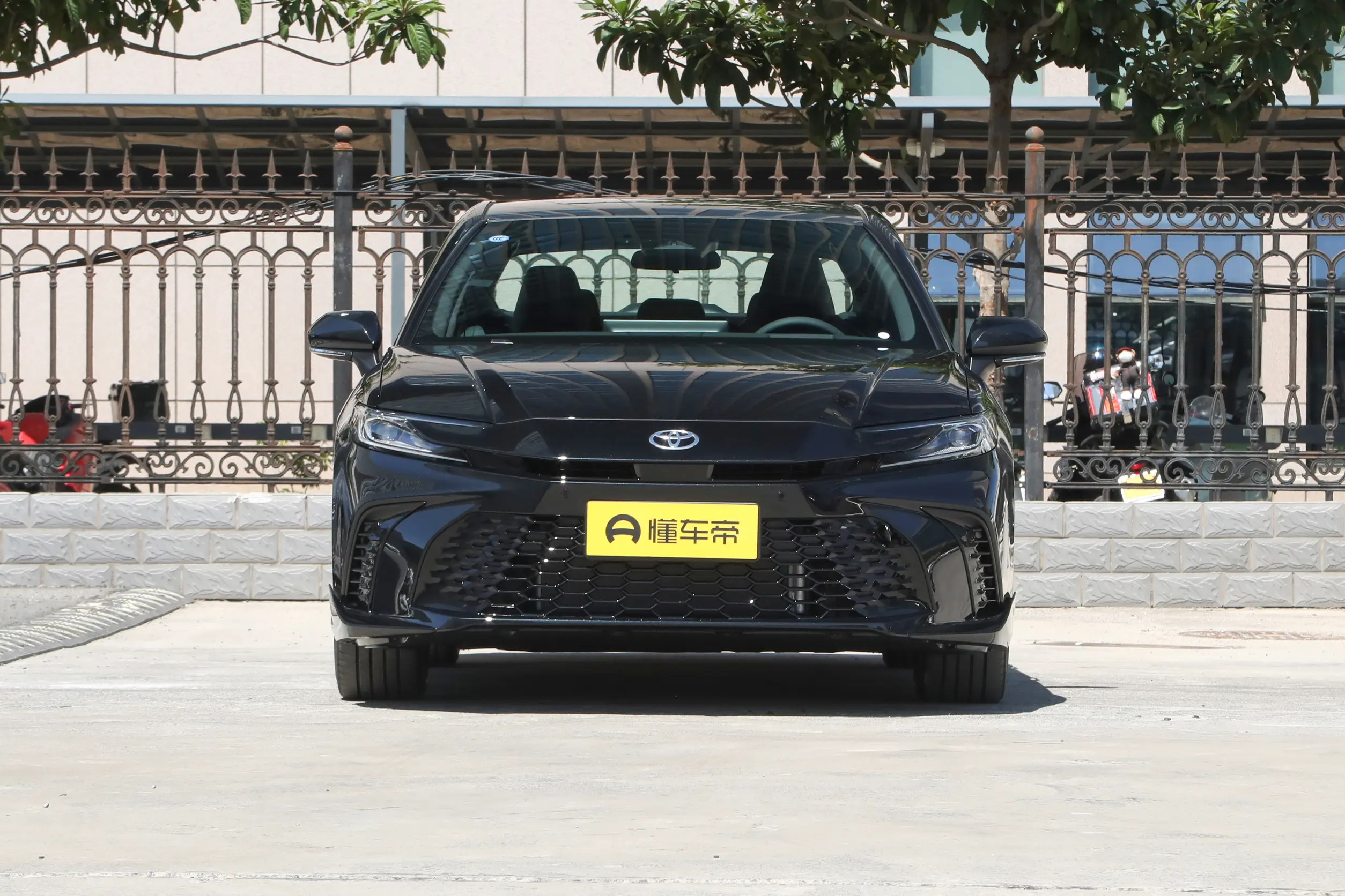 Toyota Camry (9 поколение)