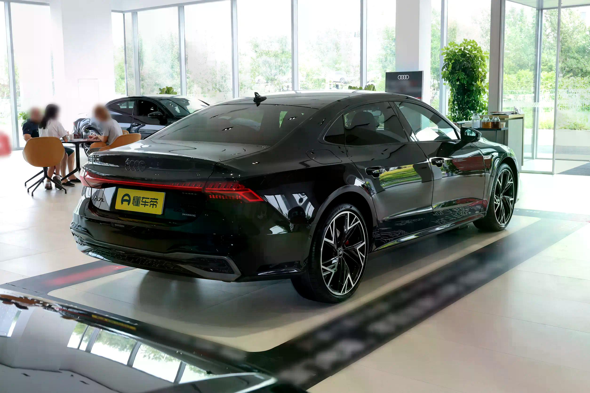 Audi A7L: купить под заказ из Киргизии
