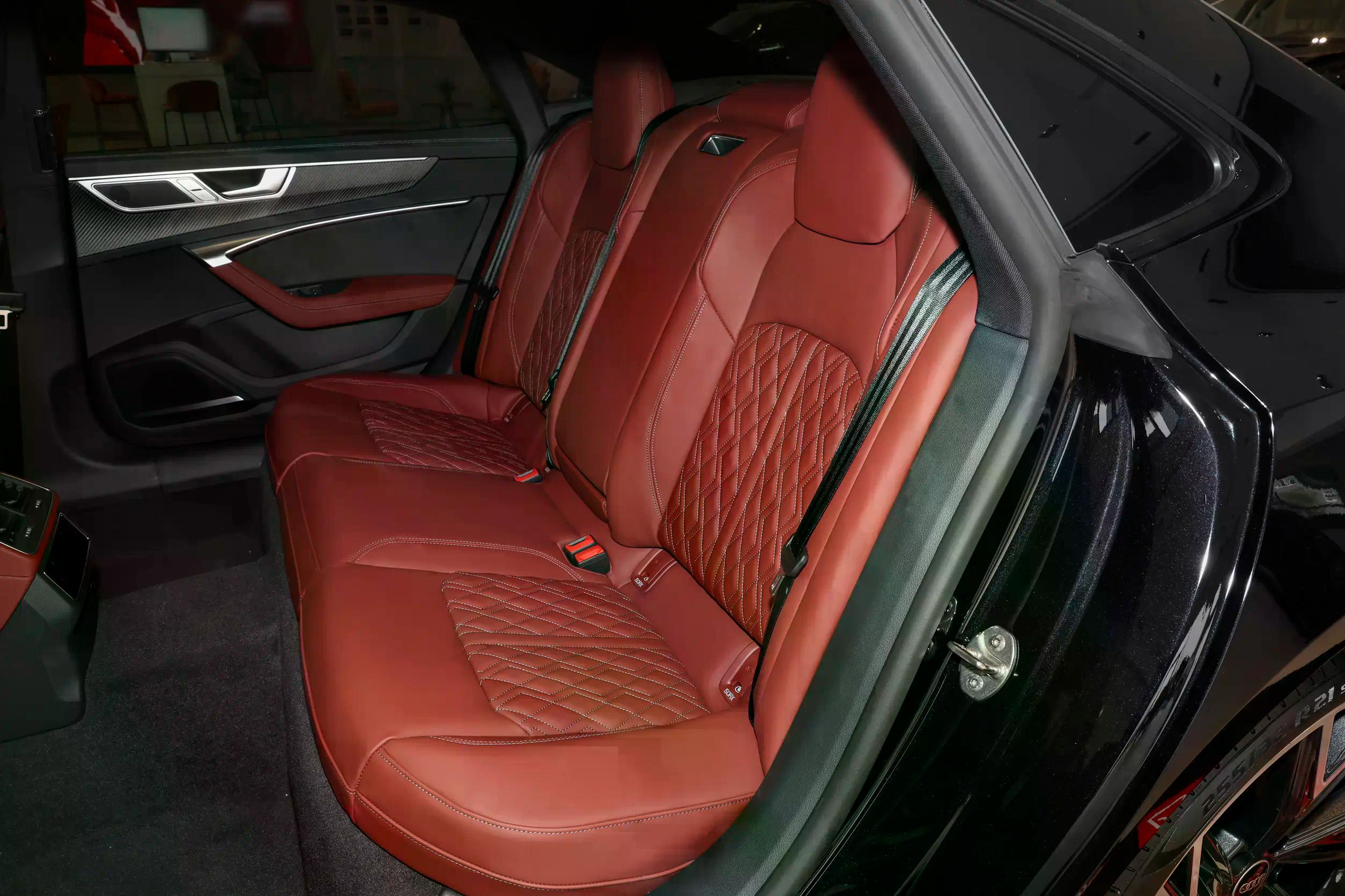 Audi A7L: купить под заказ из Киргизии