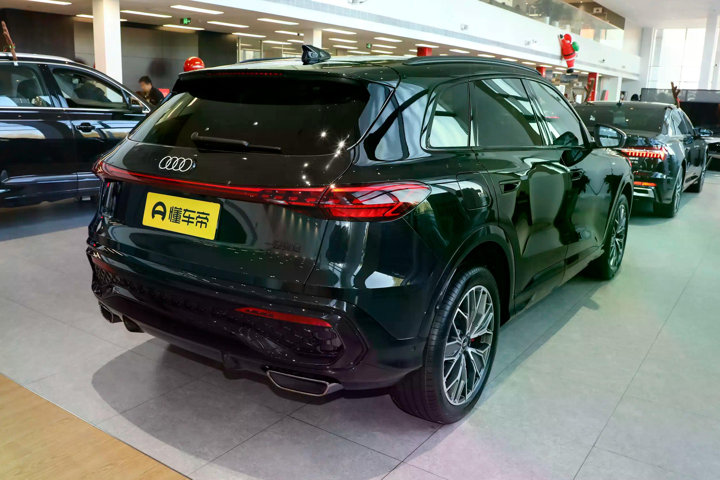 Audi Q5L MAX: купить под заказ из Киргизии