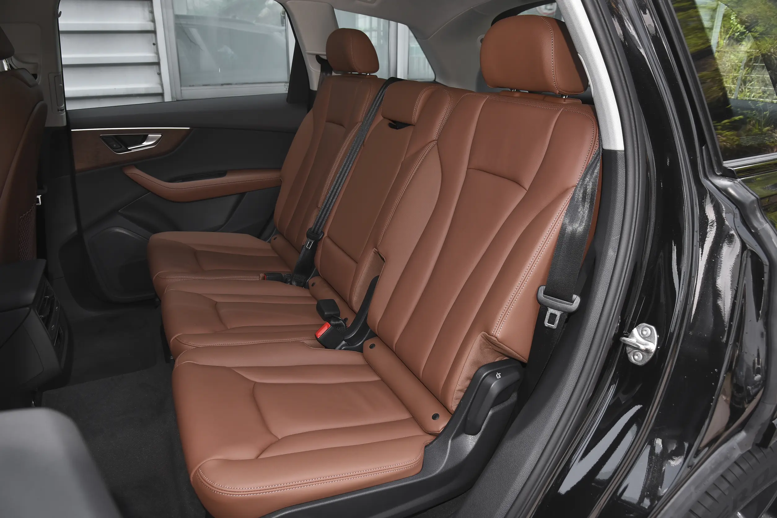 Audi Q7: купить под заказ из Китая