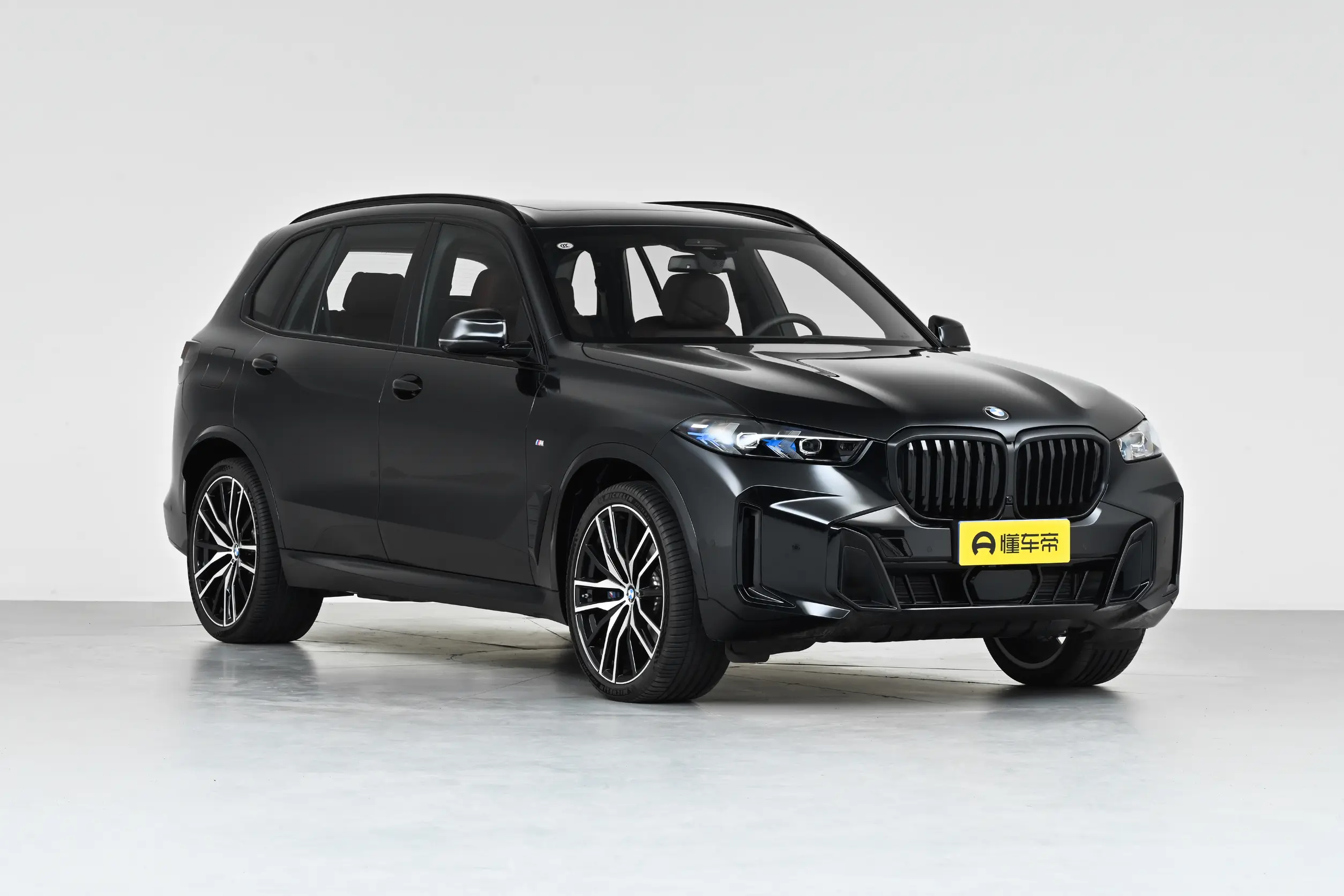 BMW X5 L (китайская сборка): купить под заказ из Китая