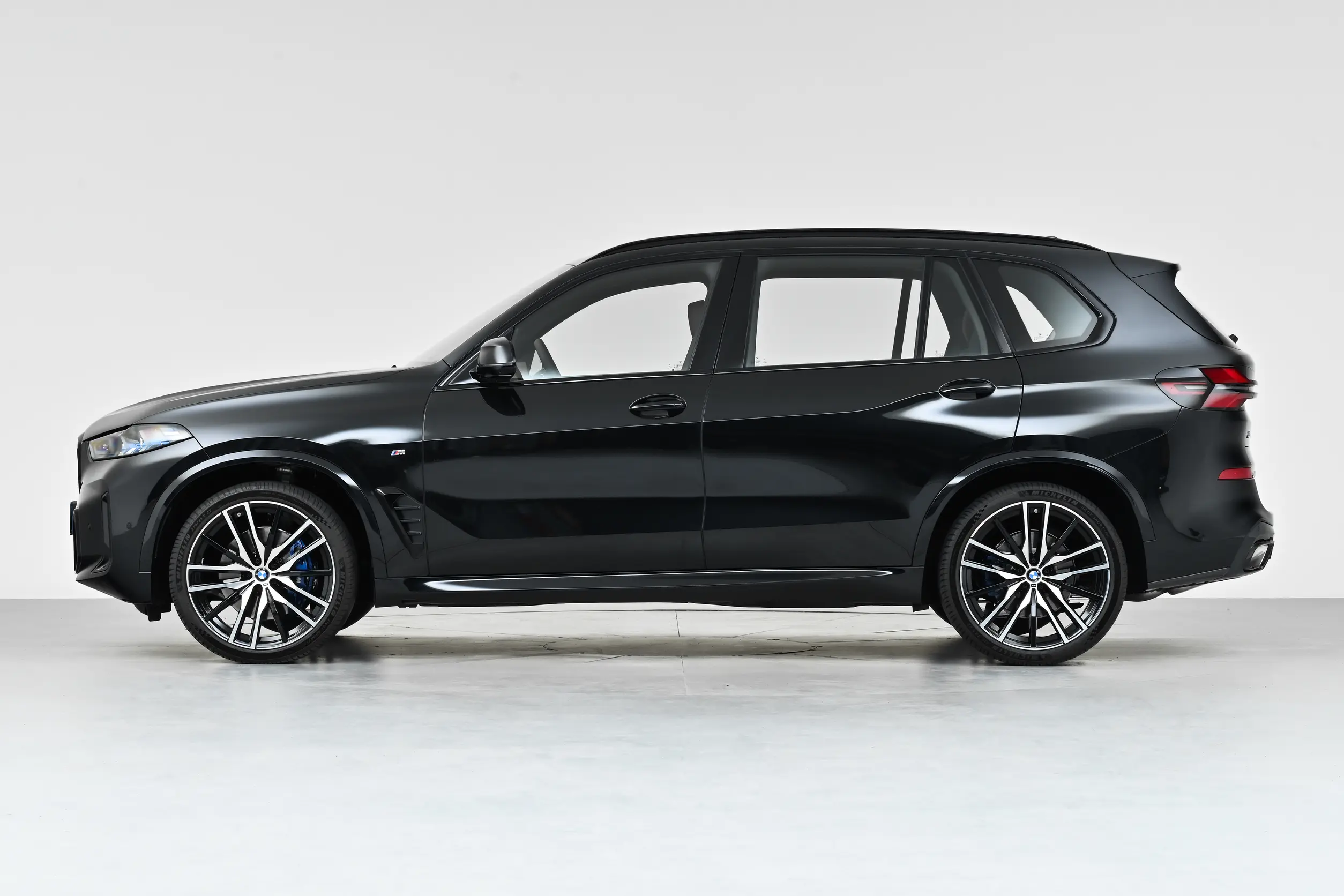 BMW X5 L (китайская сборка): купить под заказ из Китая