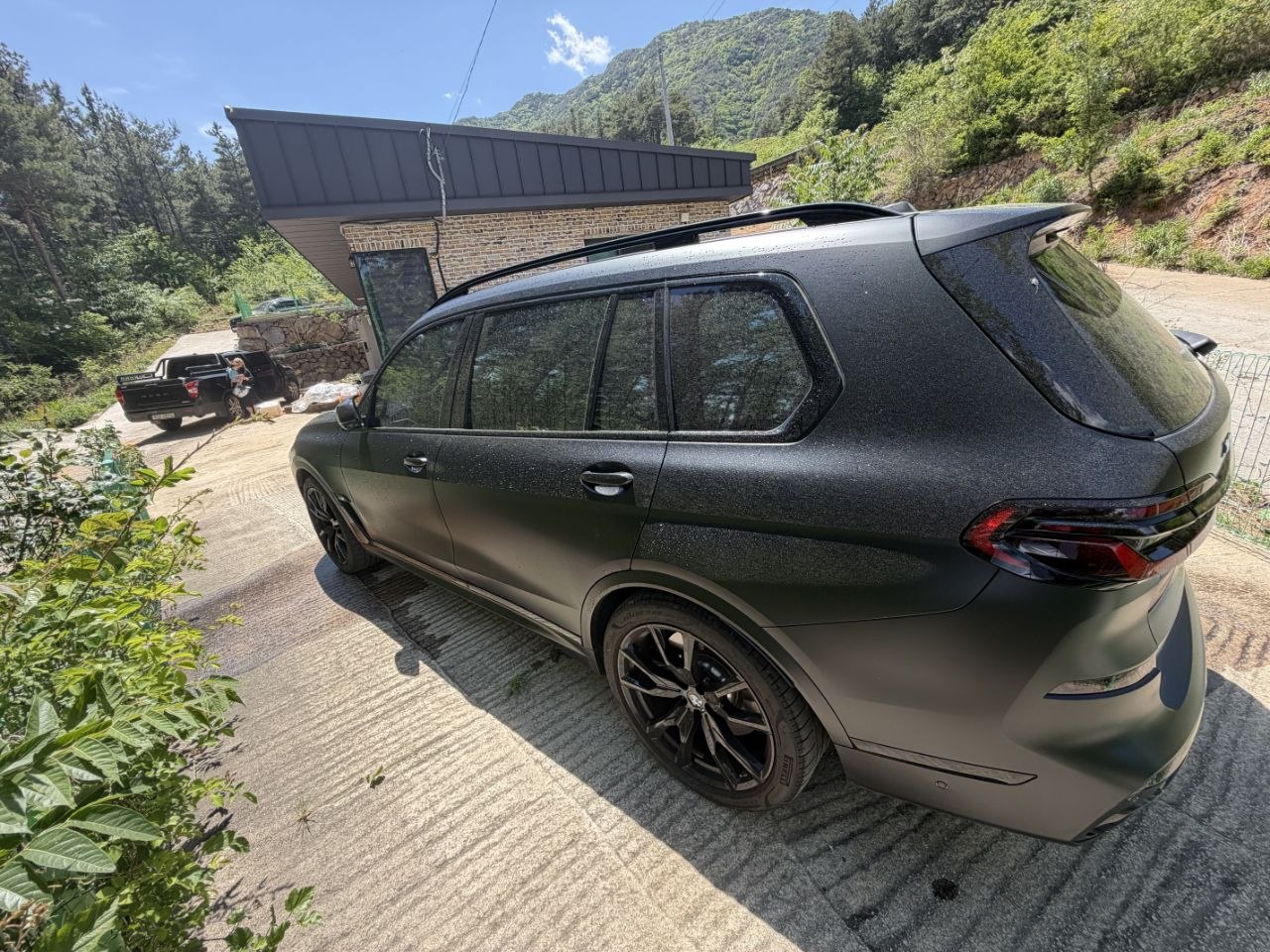 BMW X7 M60i (новый кузов): авто из Кореи под ключ