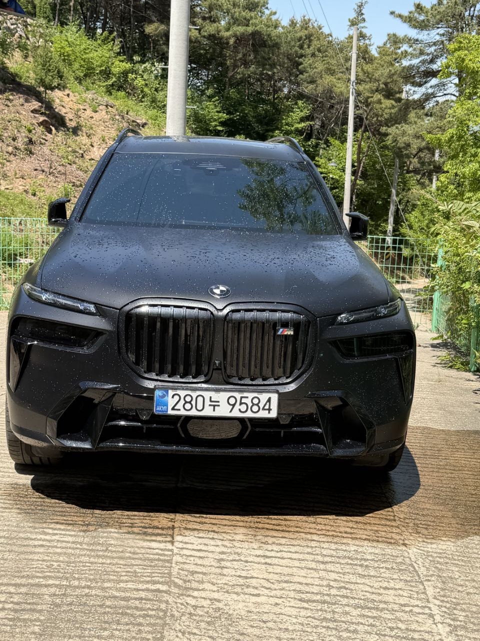 BMW X7 M60i (новый кузов): авто из Кореи под ключ