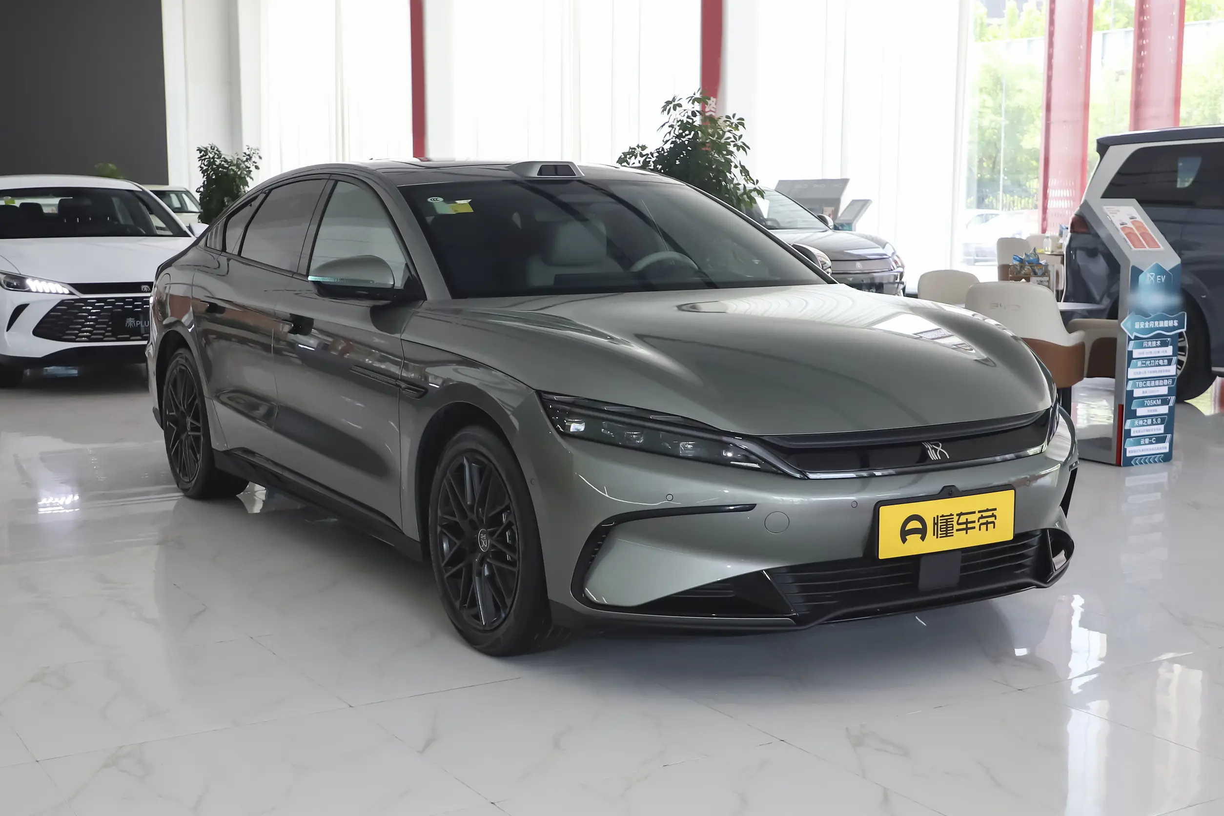 BYD Han: купить под заказ из Китая