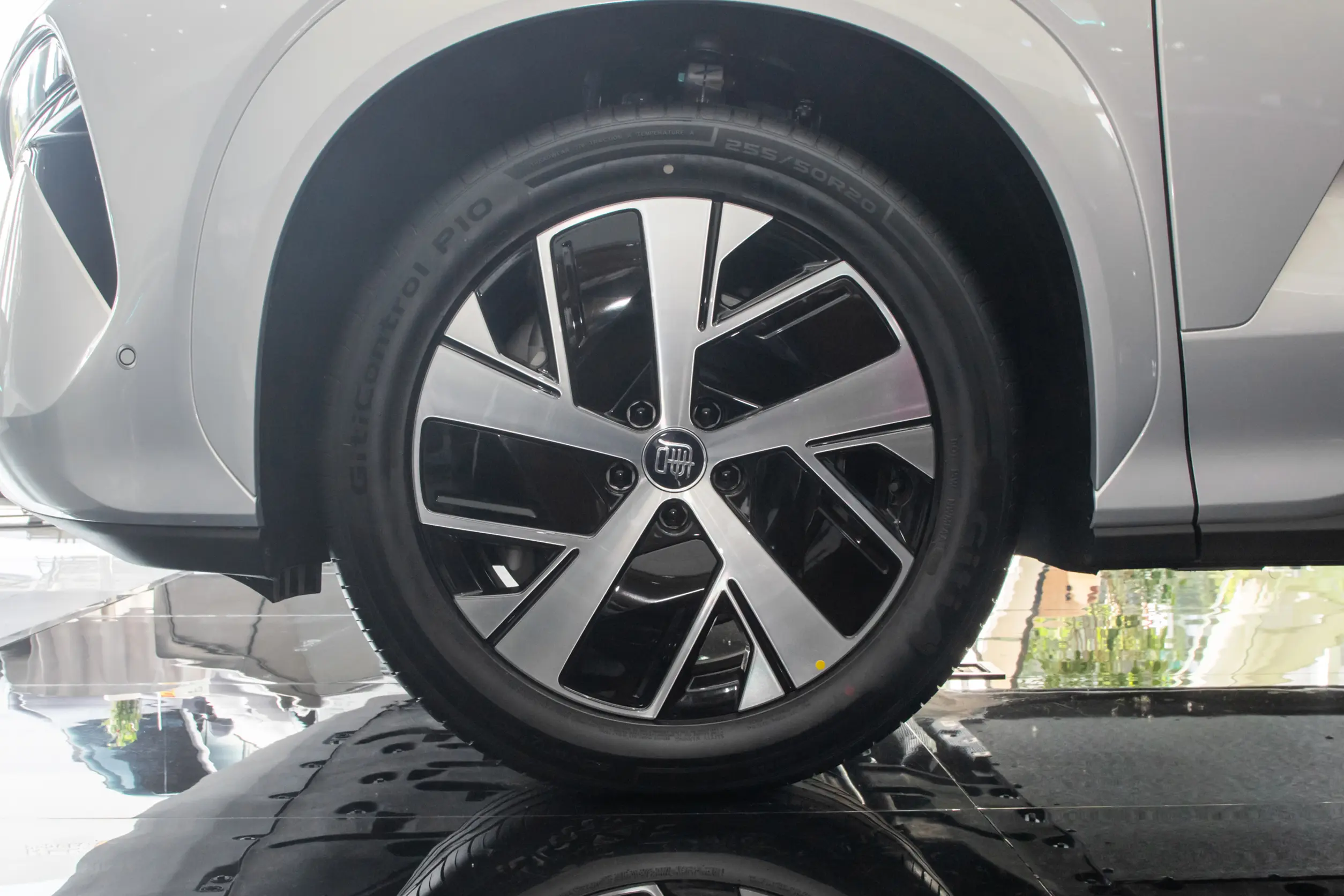 BYD Tang: купить под заказ из Китая