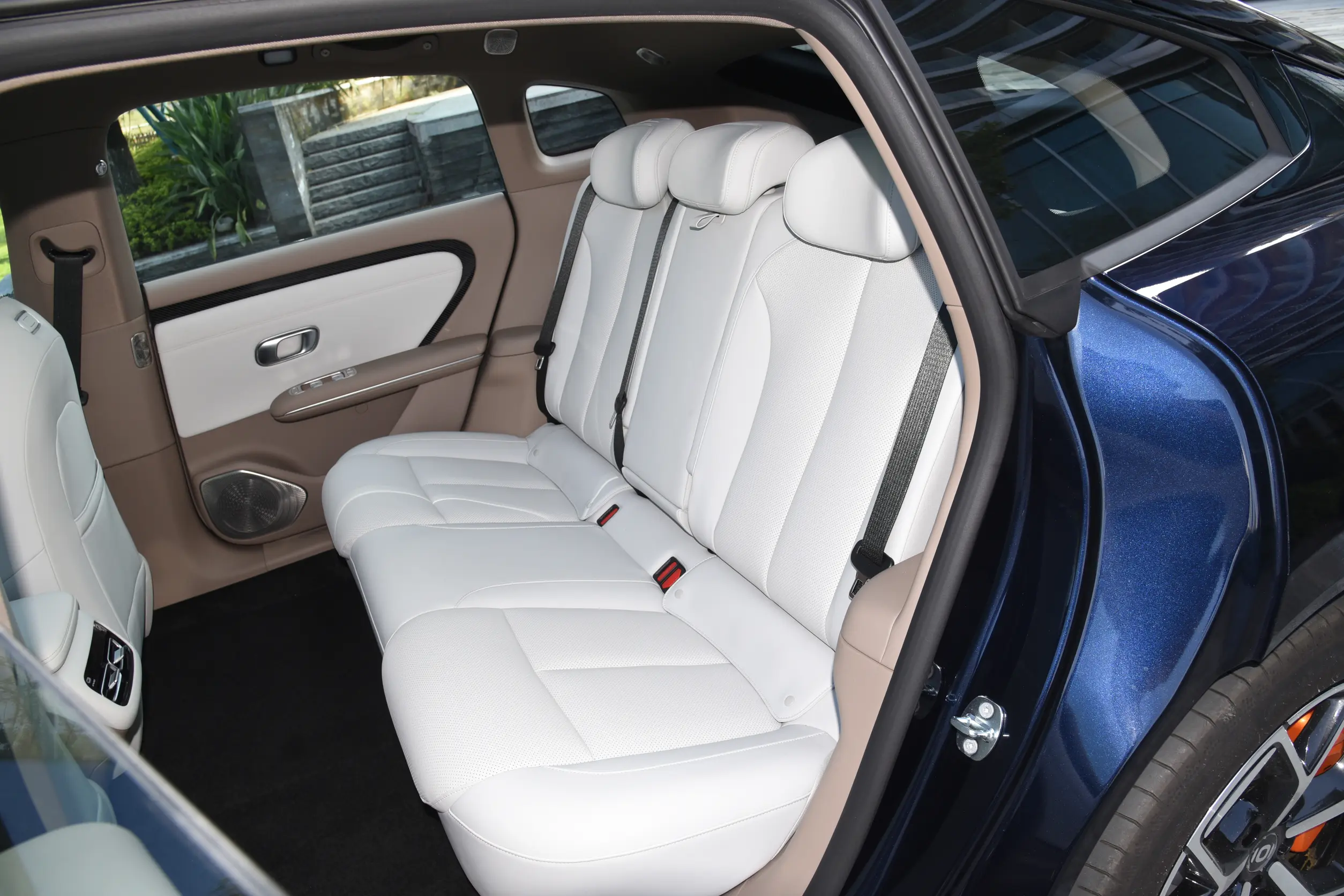 Changan Qiyuan A06: купить под заказ из Китая