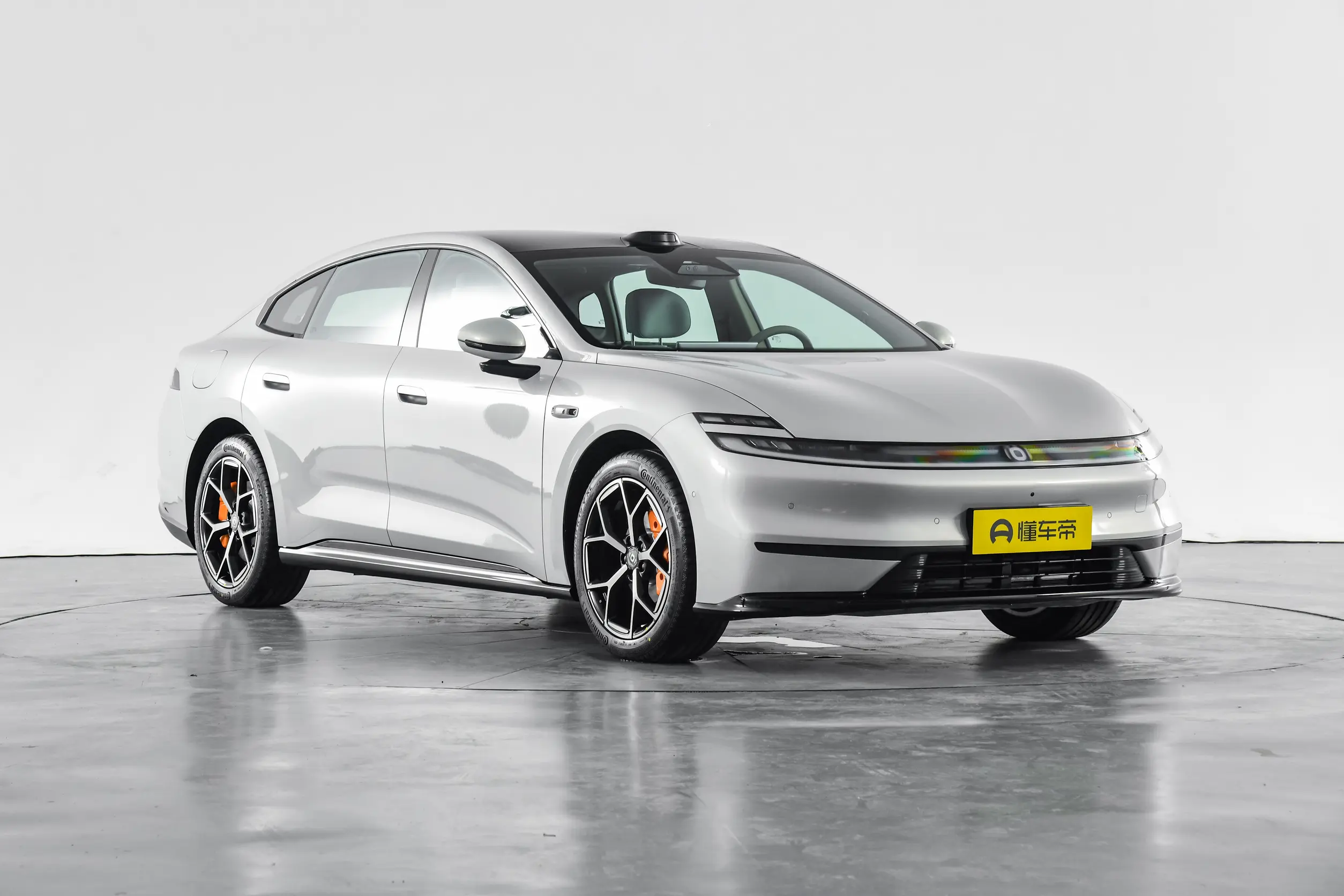 Changan Qiyuan A06: купить под заказ из Китая