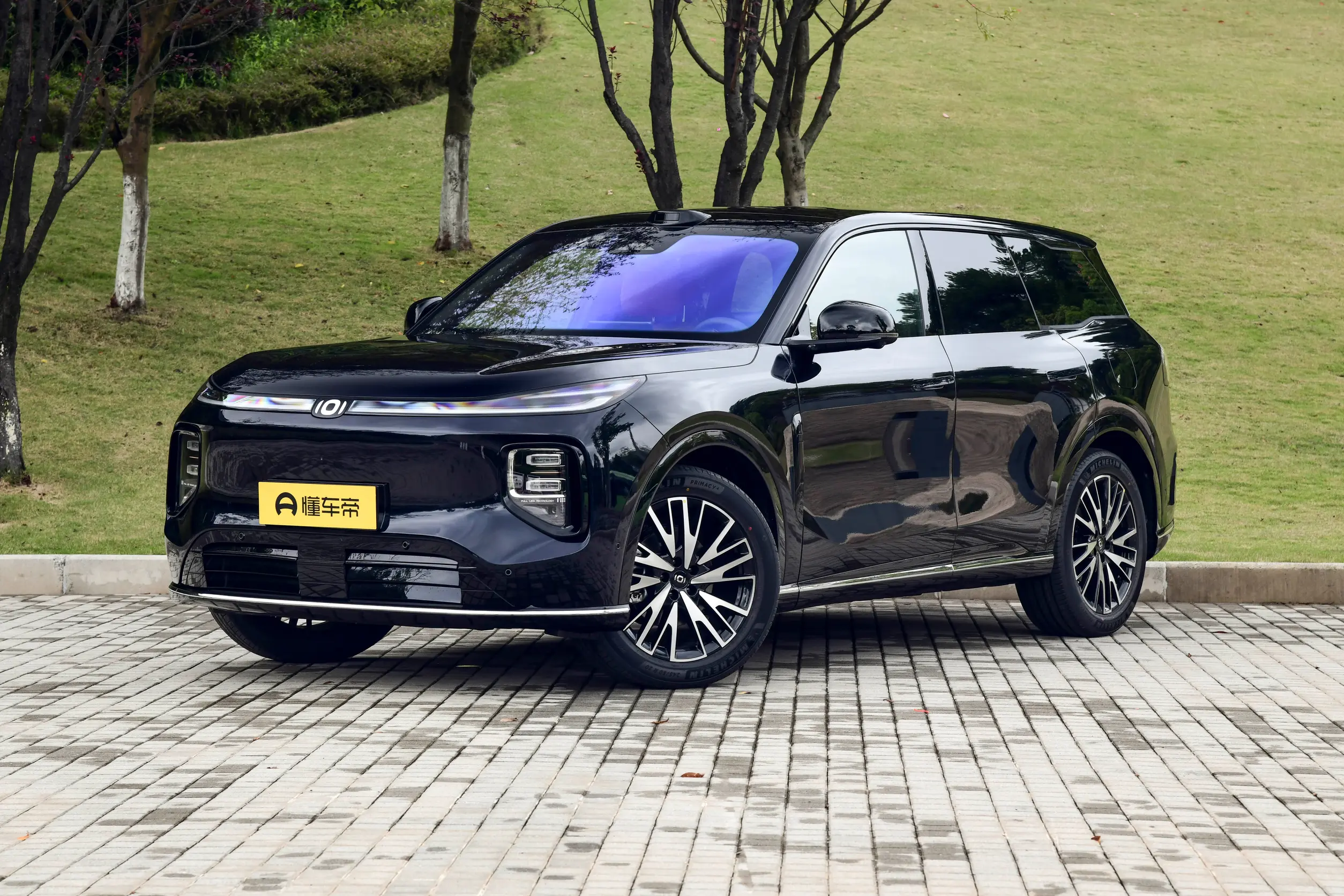 Changan Qiyuan Q07: купить под заказ из Китая