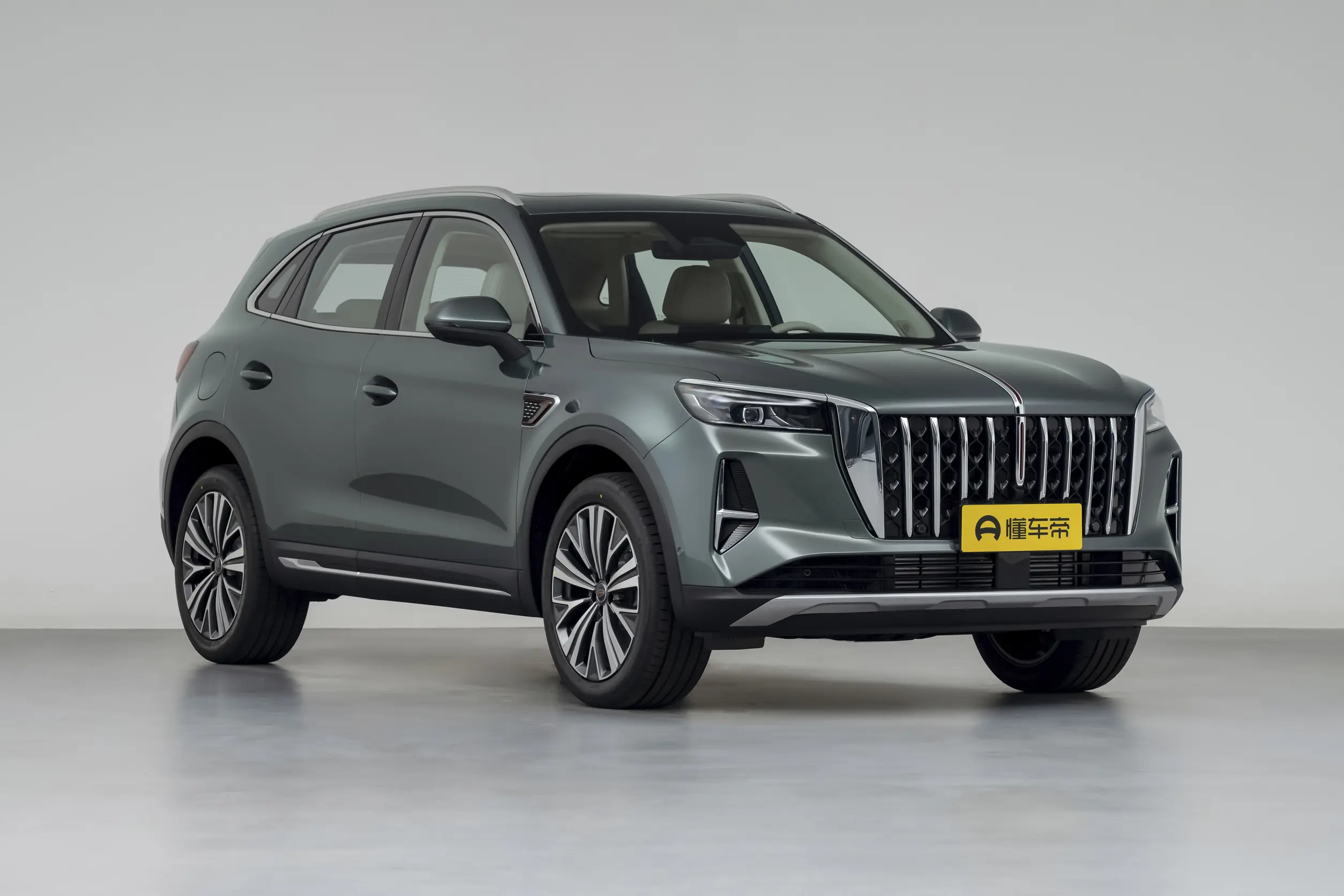 Hongqi HS5: купить под заказ из Китая