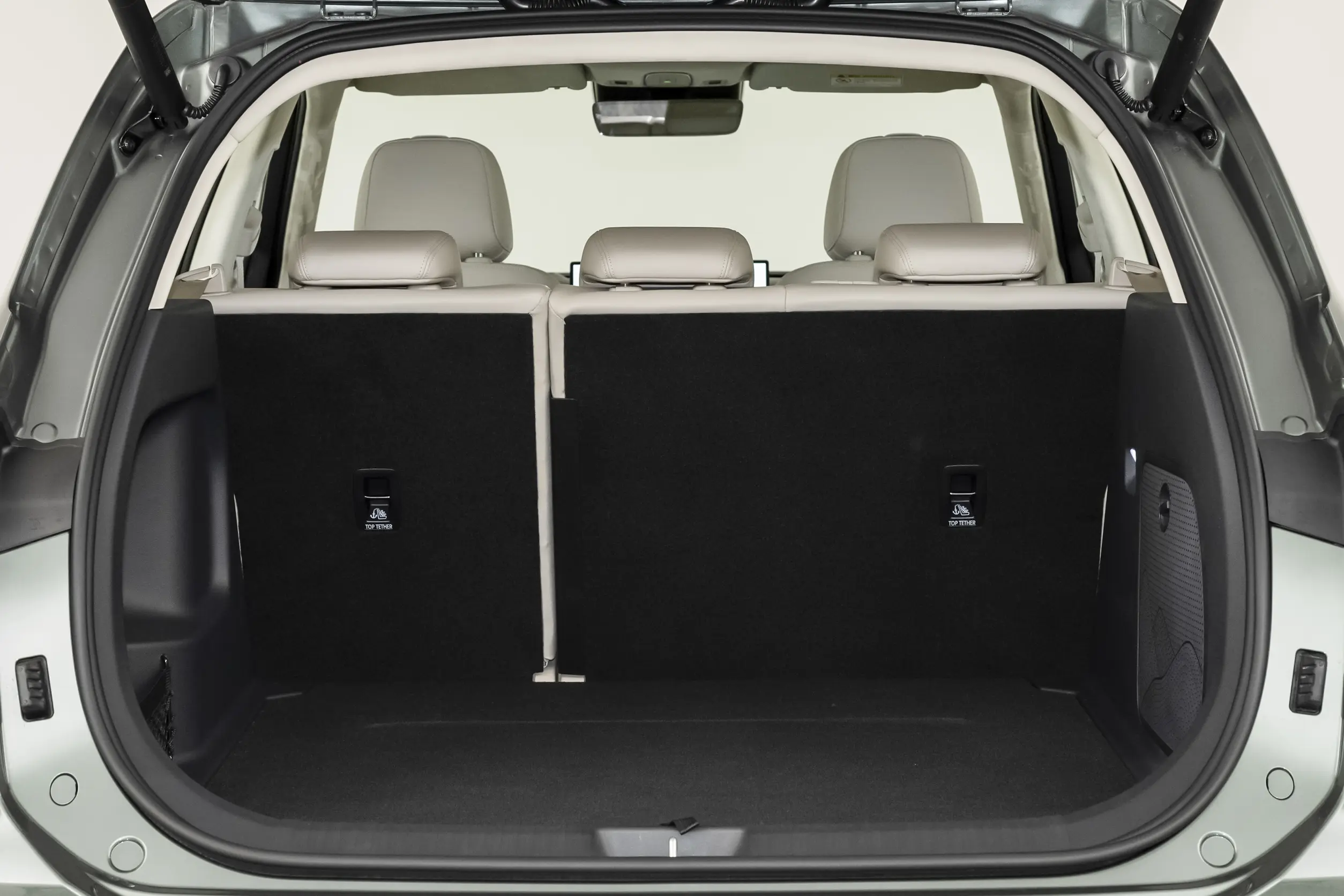 Hongqi HS5: купить под заказ из Китая