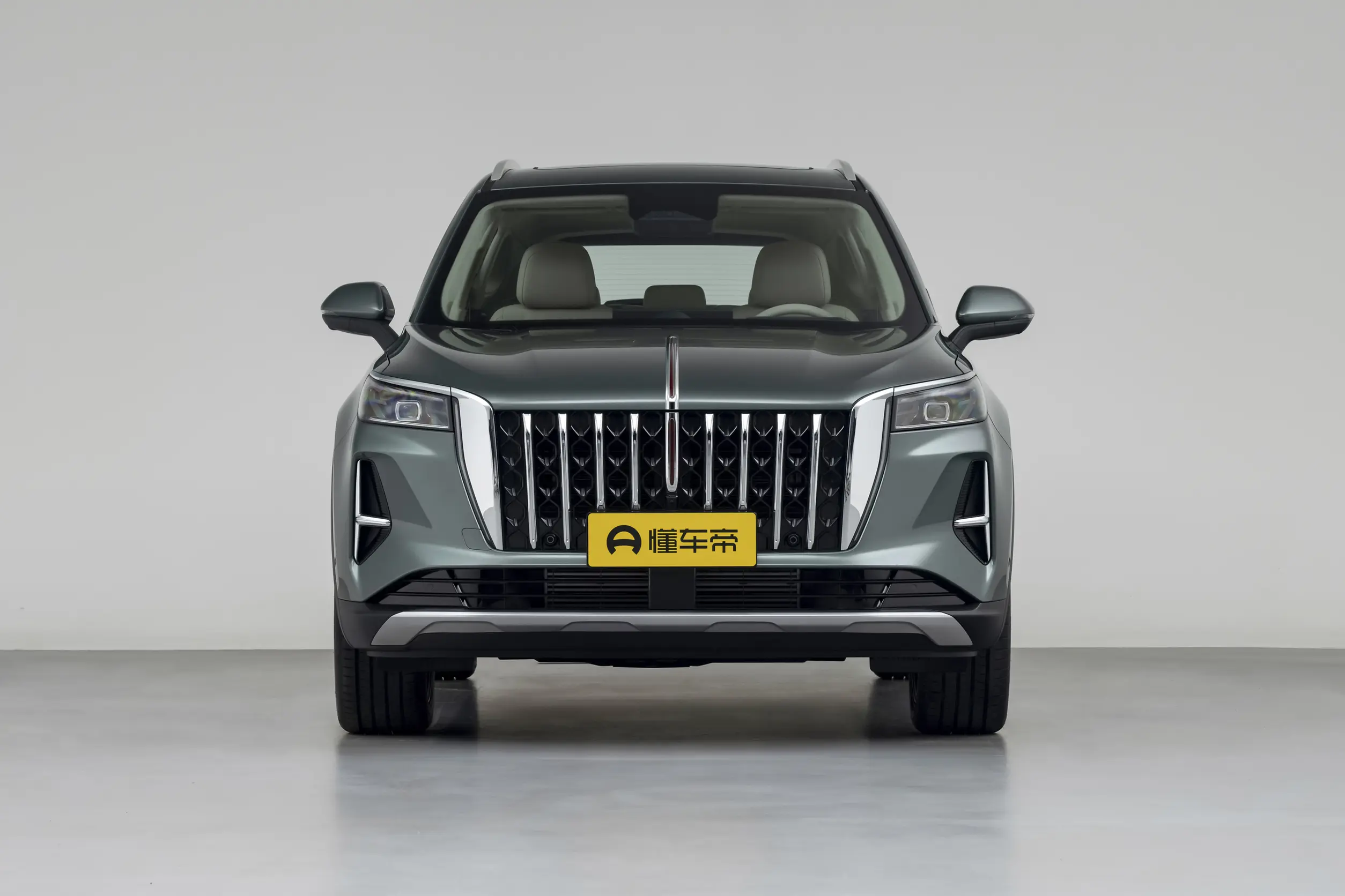 Hongqi HS5: купить под заказ из Китая