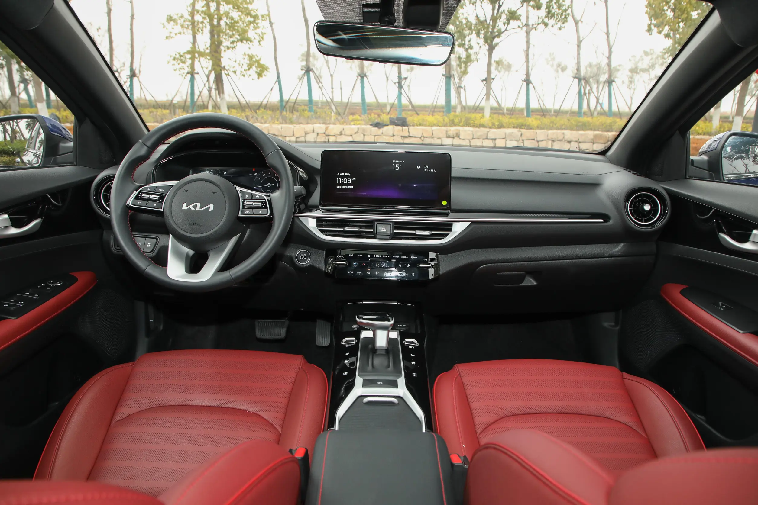 Kia K3: купить под заказ из Китая