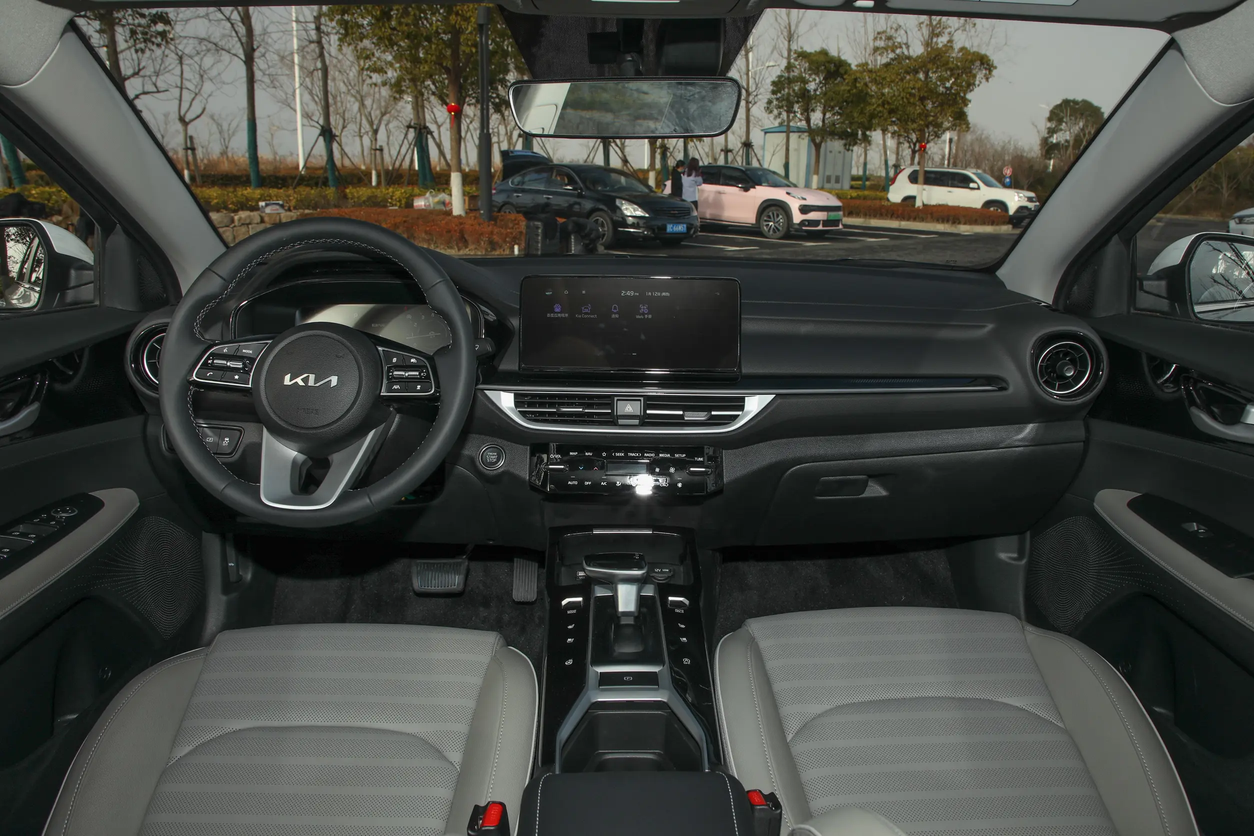 Kia K3: купить под заказ из Китая