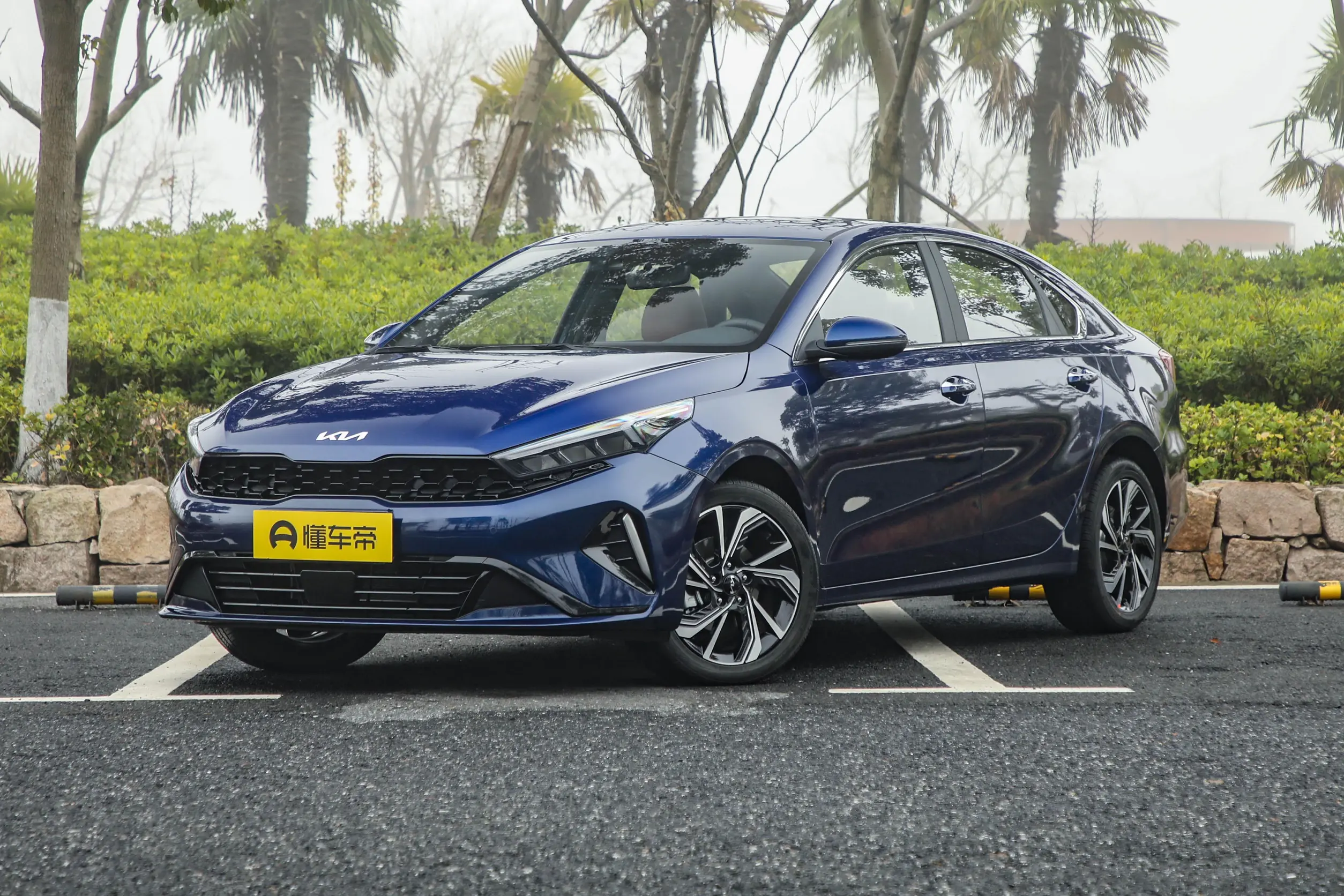 Kia K3: купить под заказ из Китая