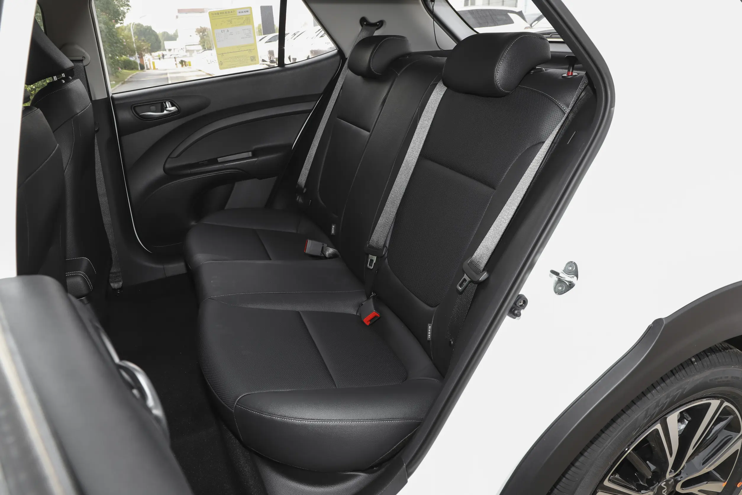 Kia Kx1: купить под заказ из Китая