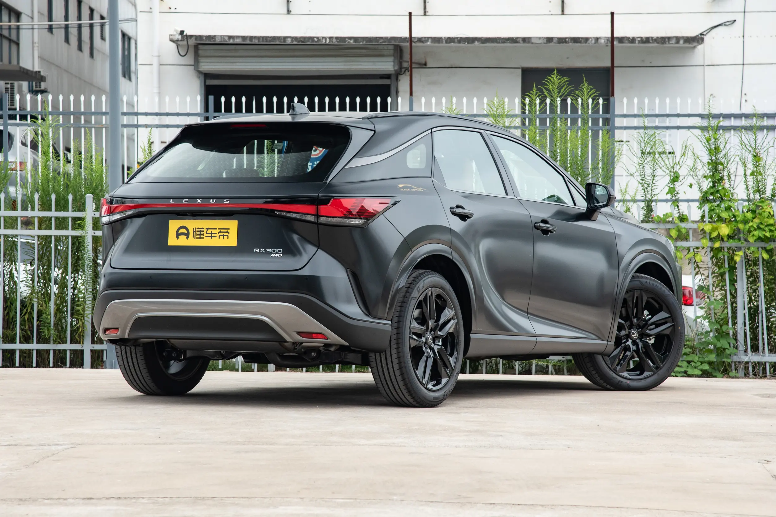Lexus RX300: купить под заказ из Киргизии