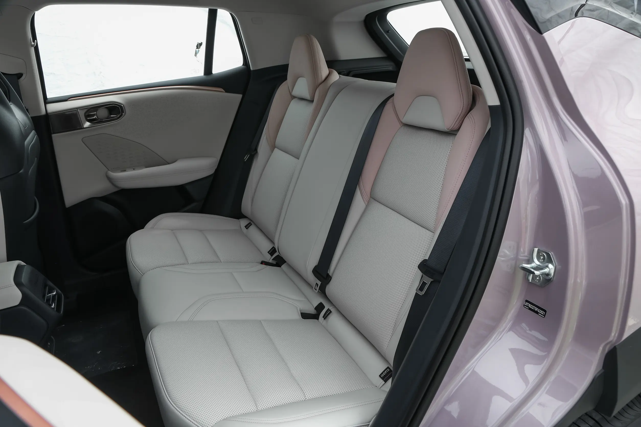 Lynk&Co 06 Ultra: купить под заказ из Китая