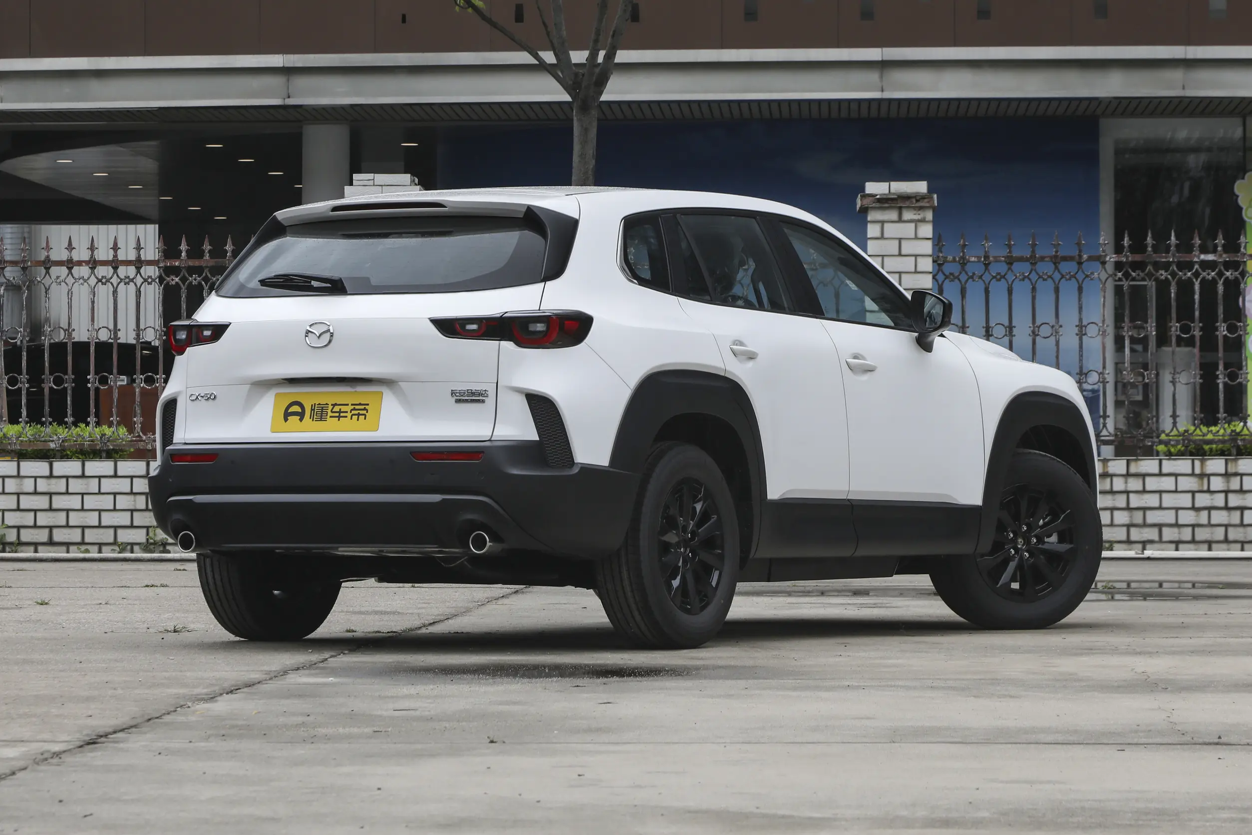 Mazda CX-50: купить под заказ из Китая