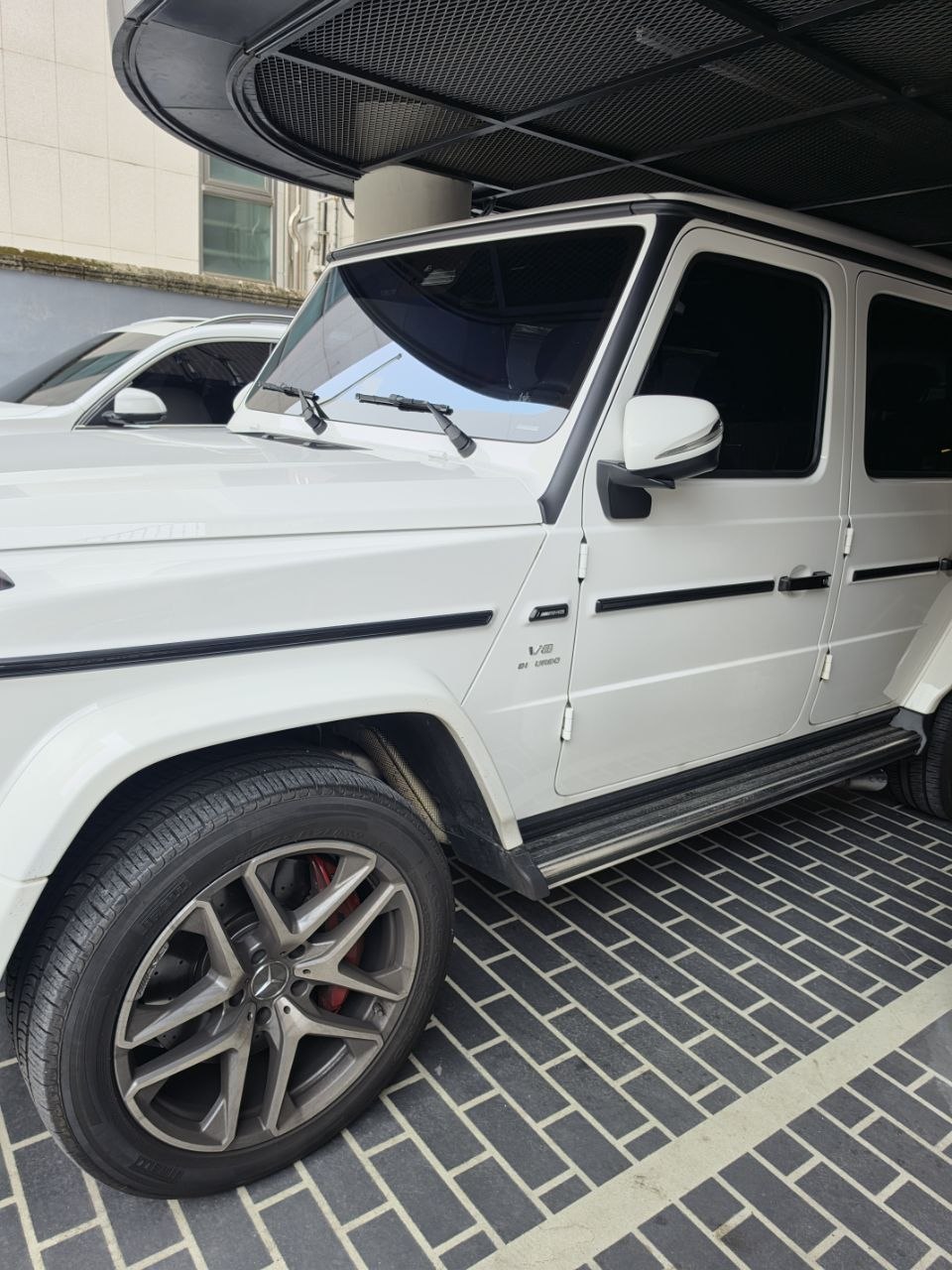 Mercedes-AMG G63 (W465): авто из Кореи под ключ