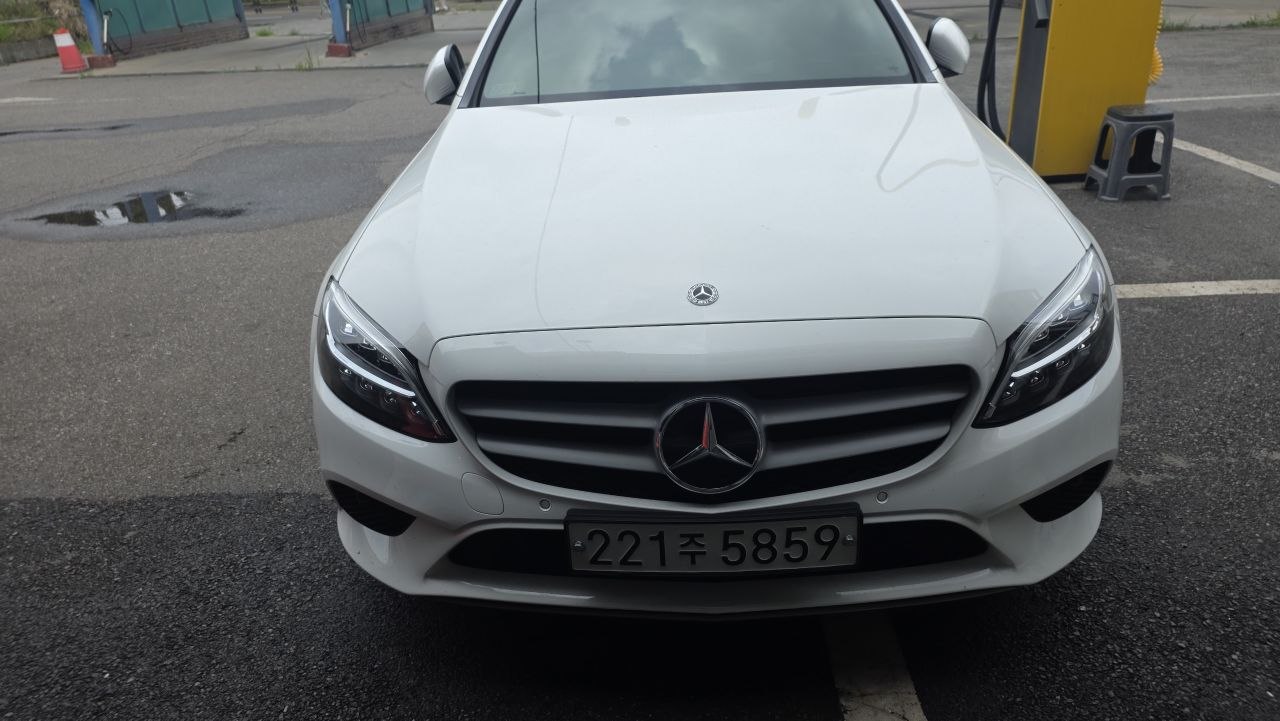 Mercedes-Benz C200: авто из Кореи под ключ