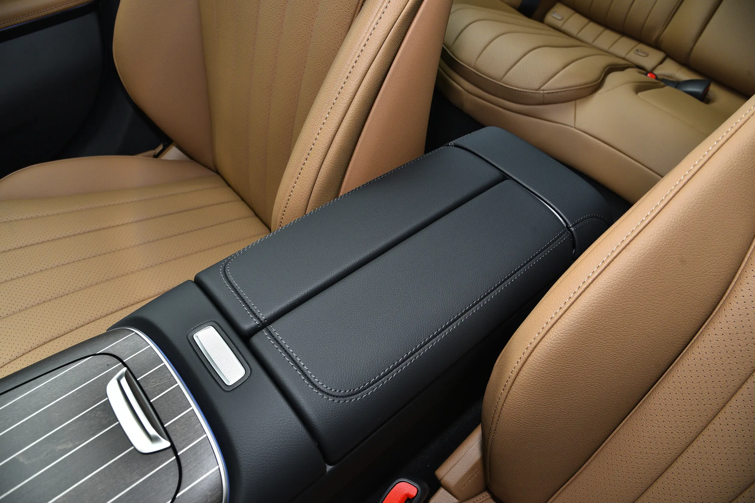 Mercedes-Benz E-Class L (китайская сборка): купить под заказ из Китая