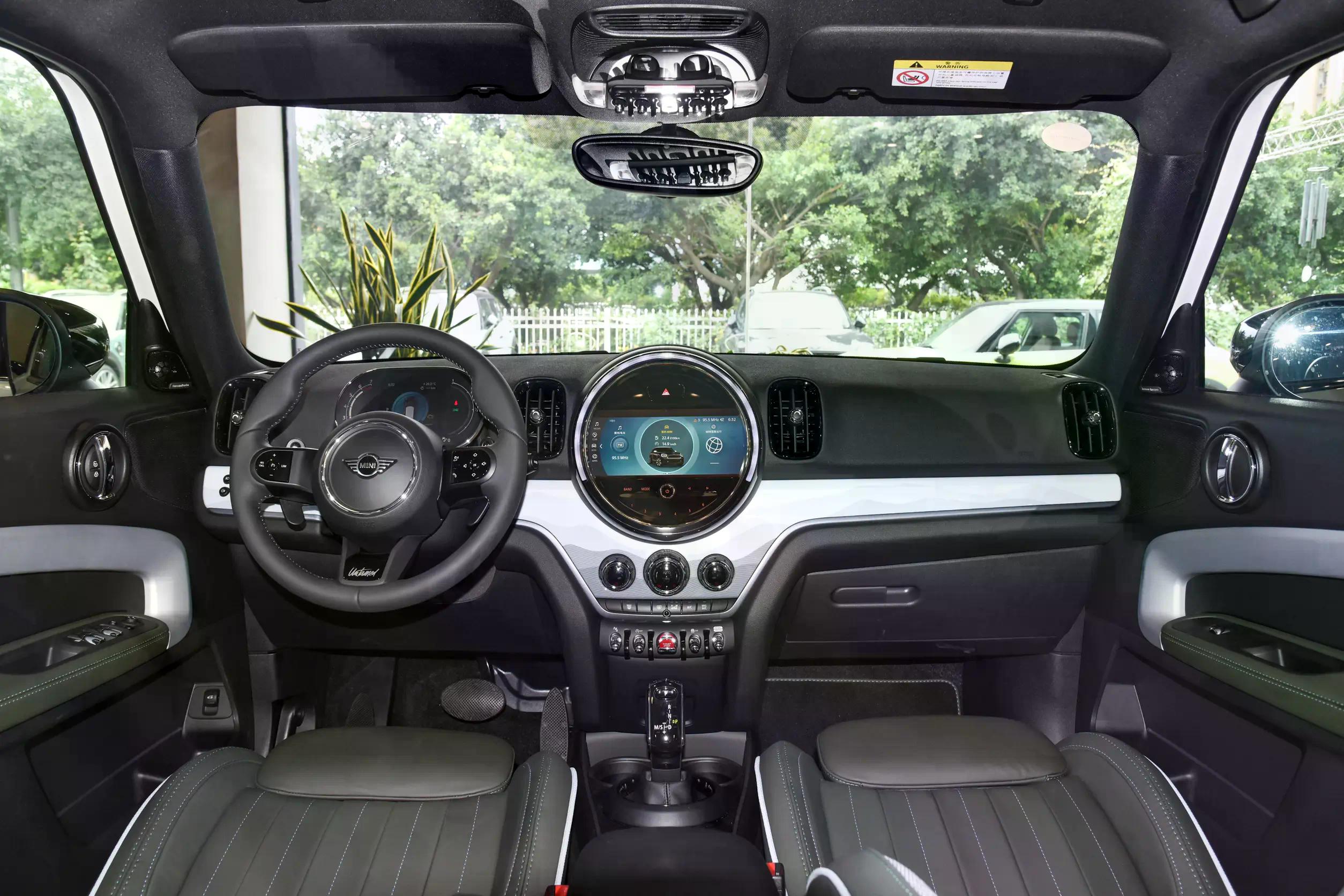 Mini Countryman: купить под заказ из Киргизии