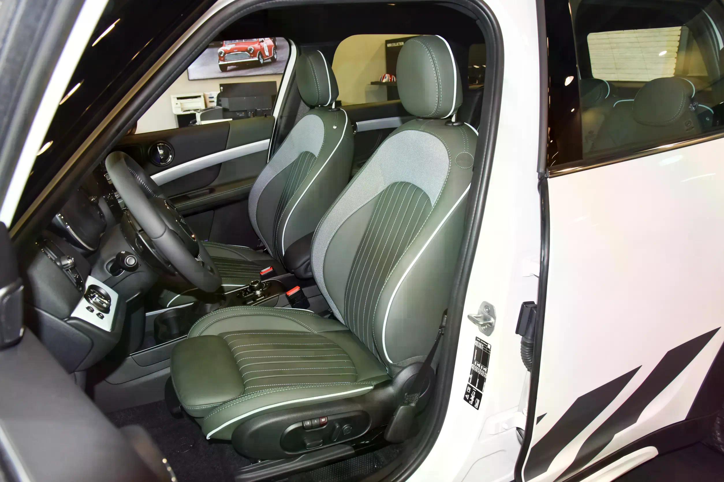 Mini Countryman: купить под заказ из Киргизии