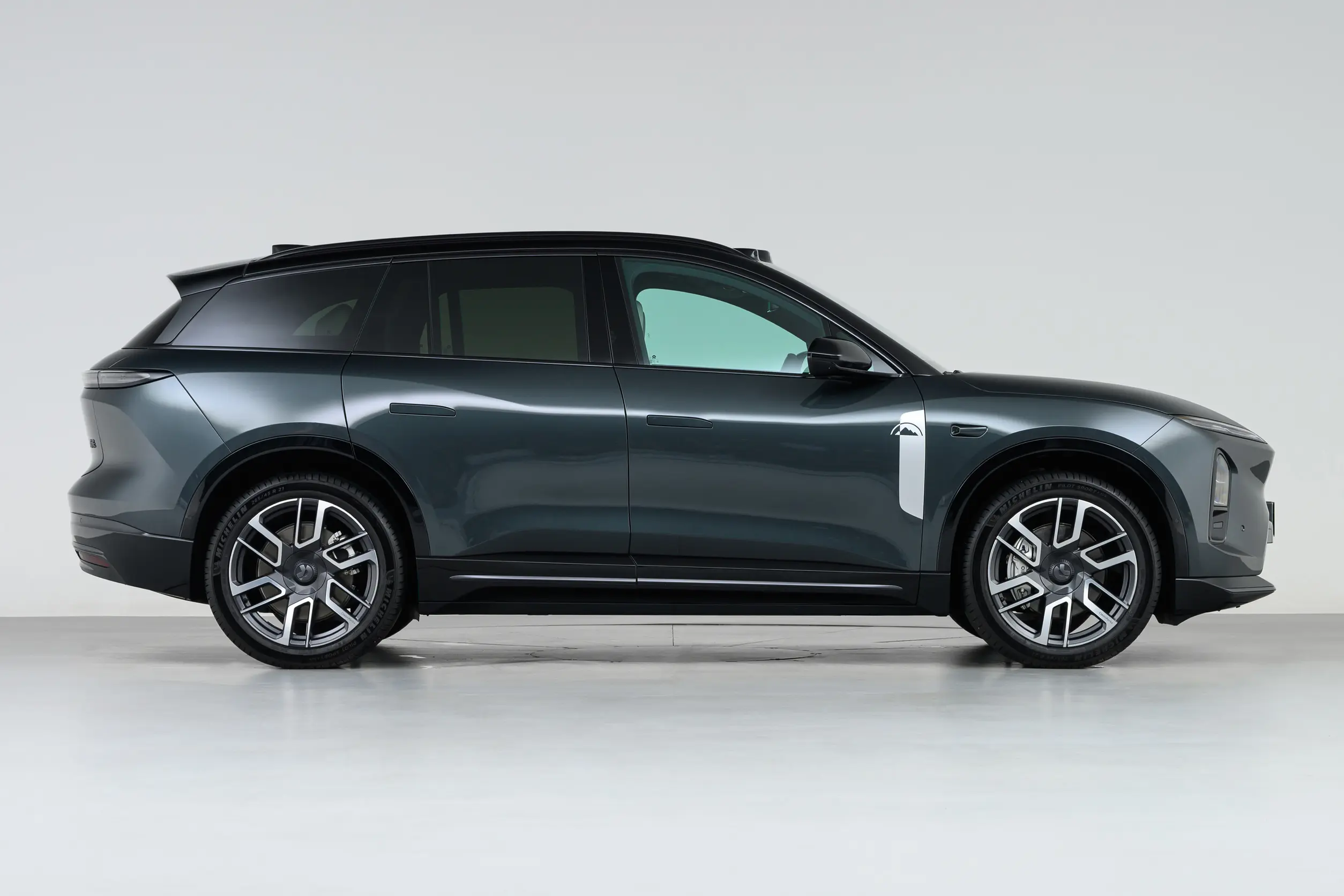 Nio ES6: купить под заказ из Китая
