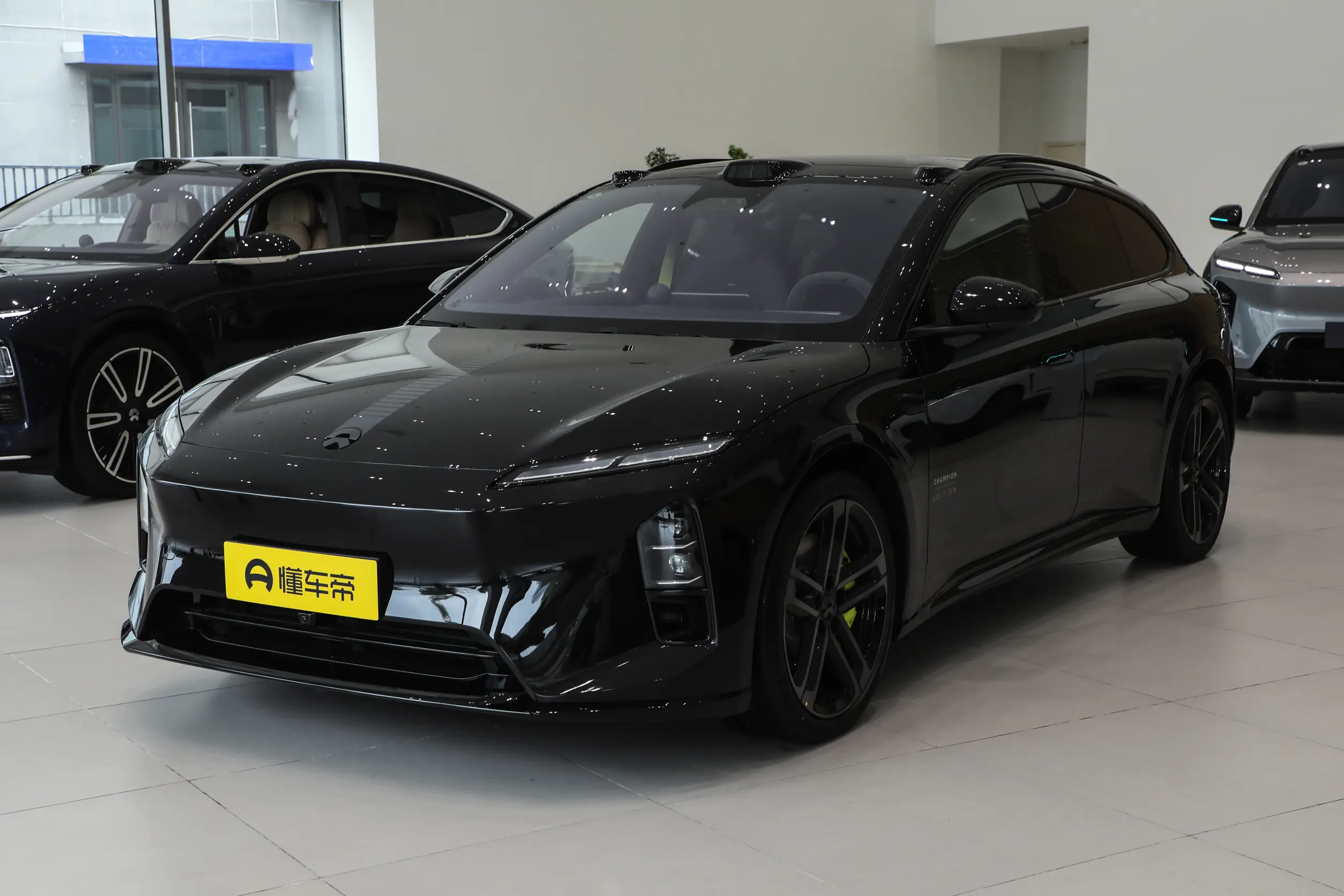 Nio ET5 / ET5 Touring: купить под заказ из Китая