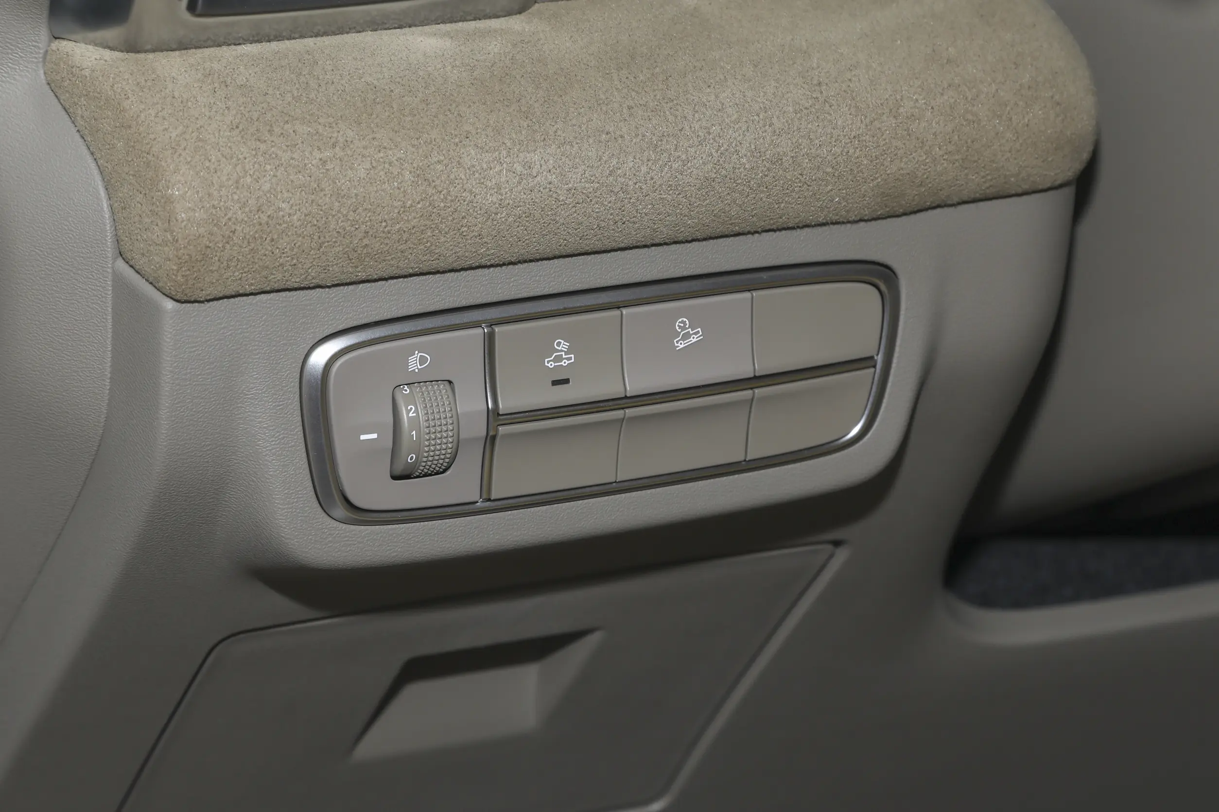 Nissan Frontier Pro: купить под заказ из Киргизии