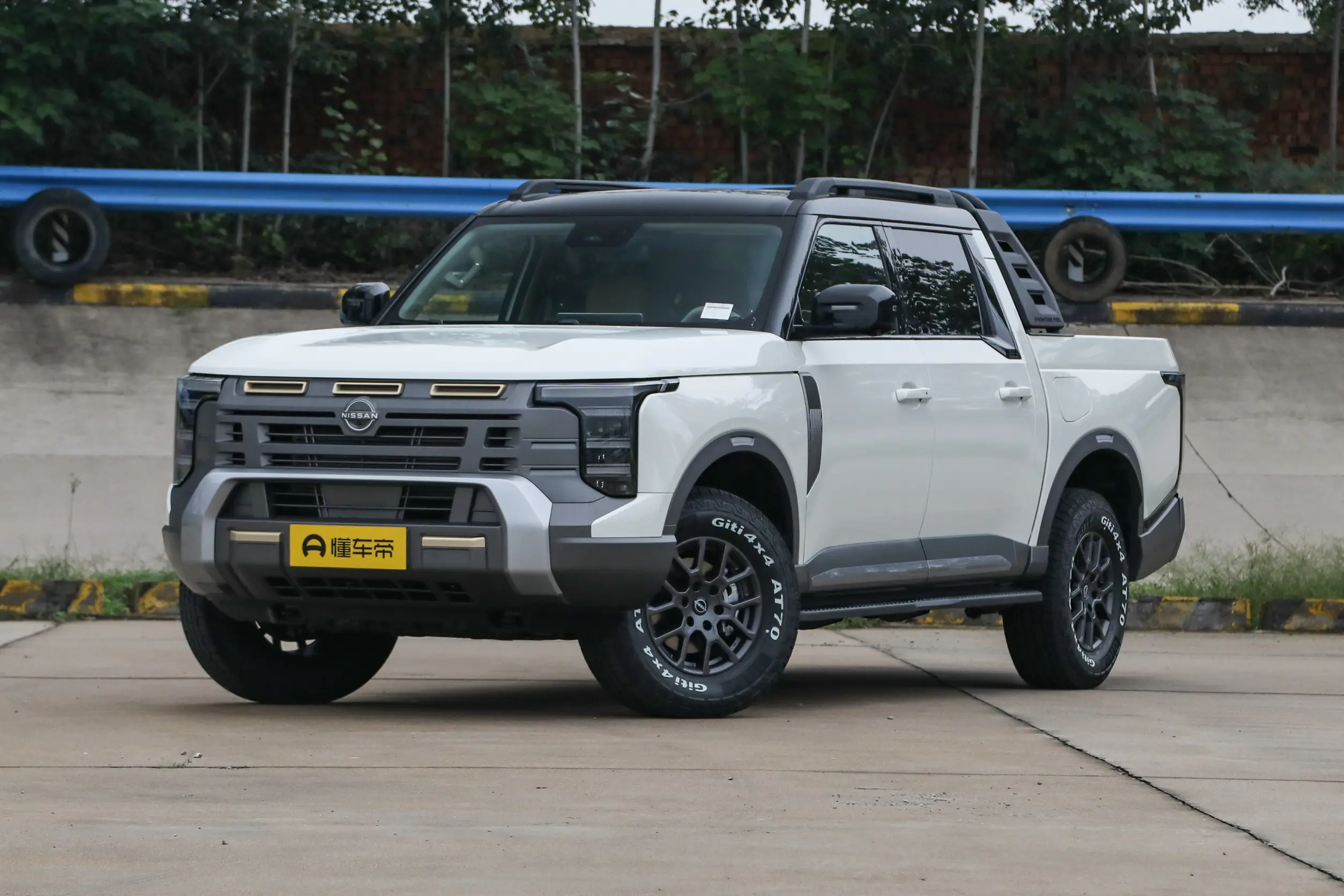 Nissan Frontier Pro: купить под заказ