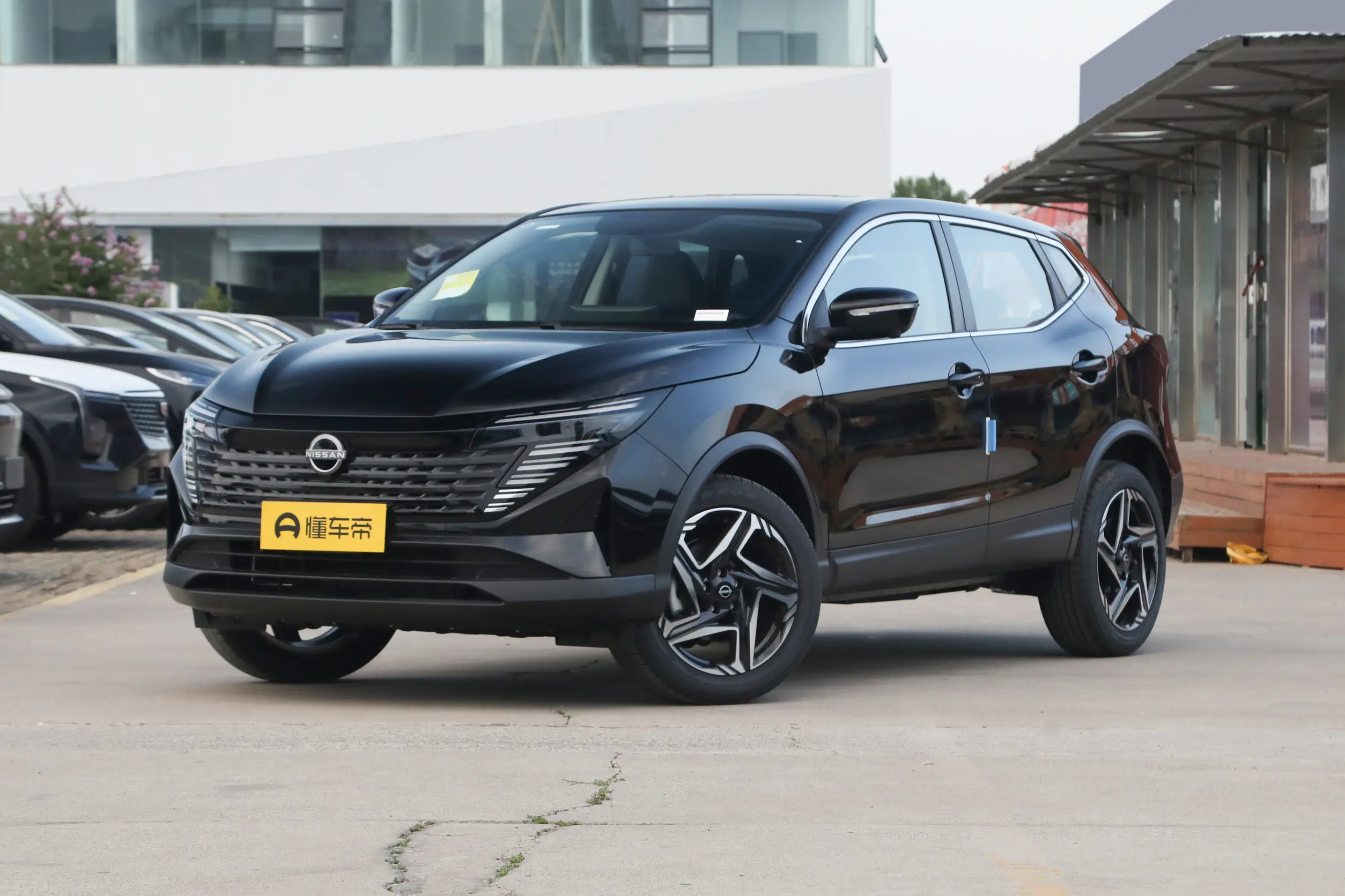 Nissan Qashqai: купить под заказ