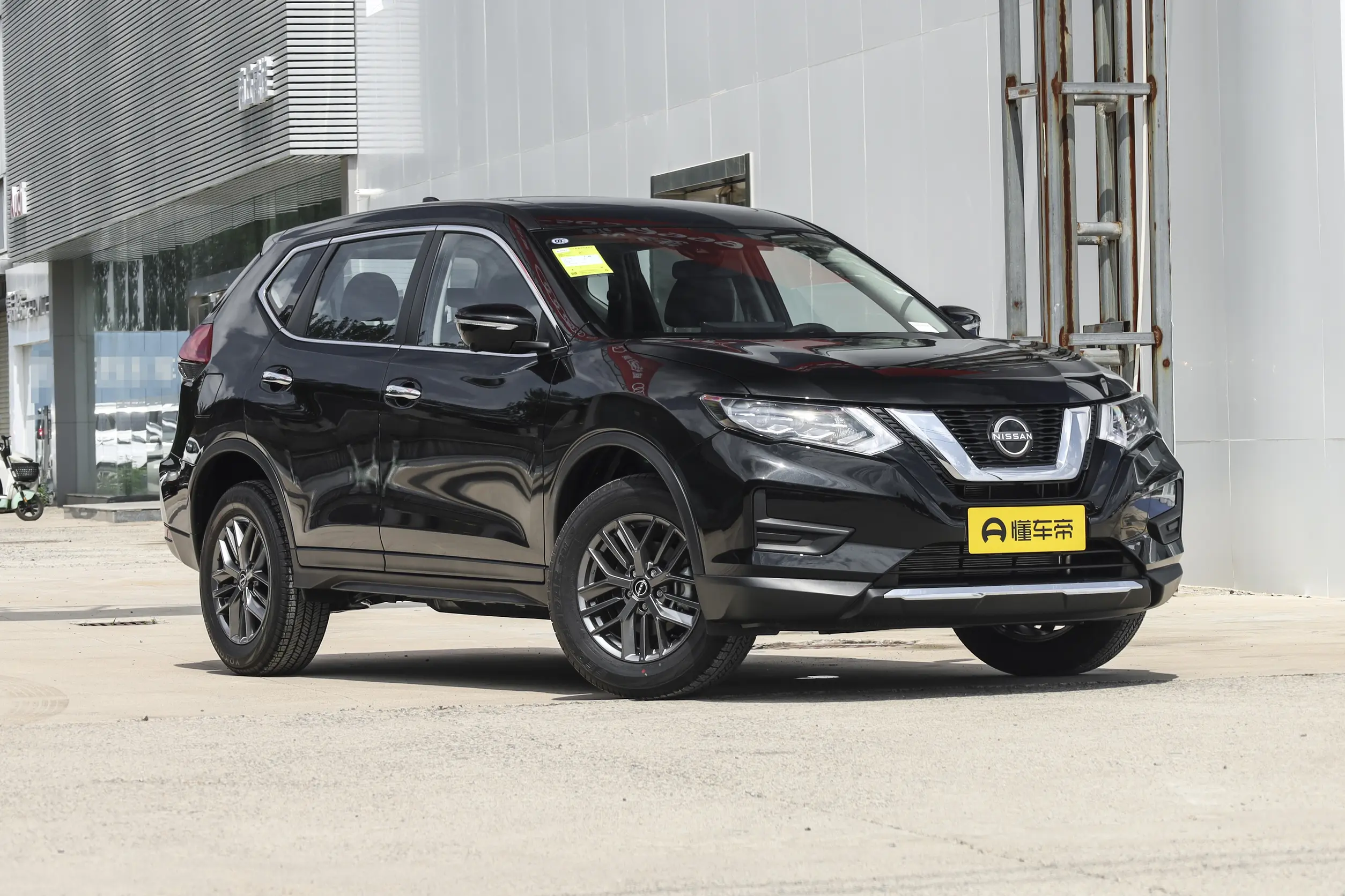 Nissan X-Trail: купить под заказ из Китая