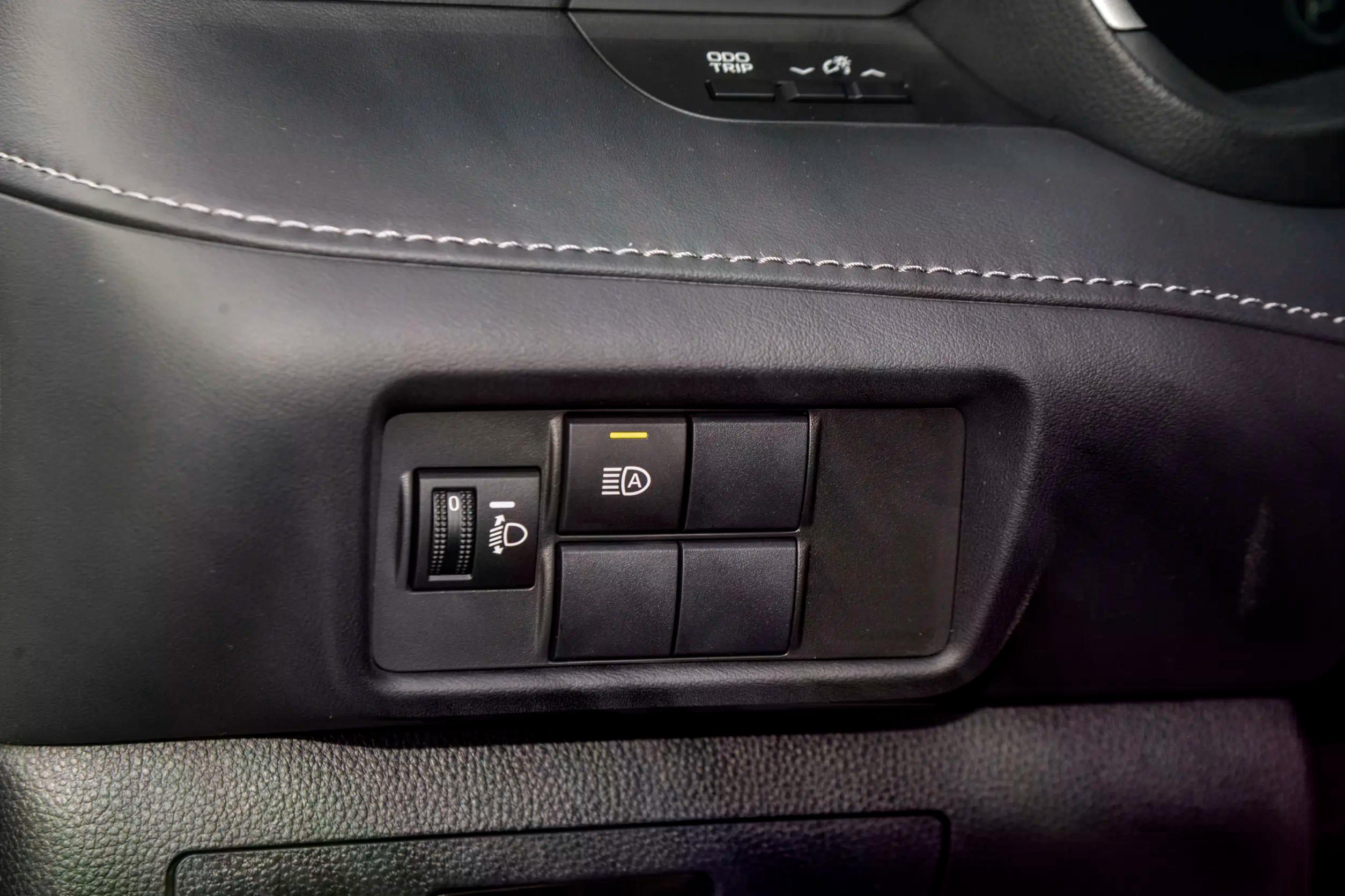 Toyota Highlander: купить под заказ из Киргизии