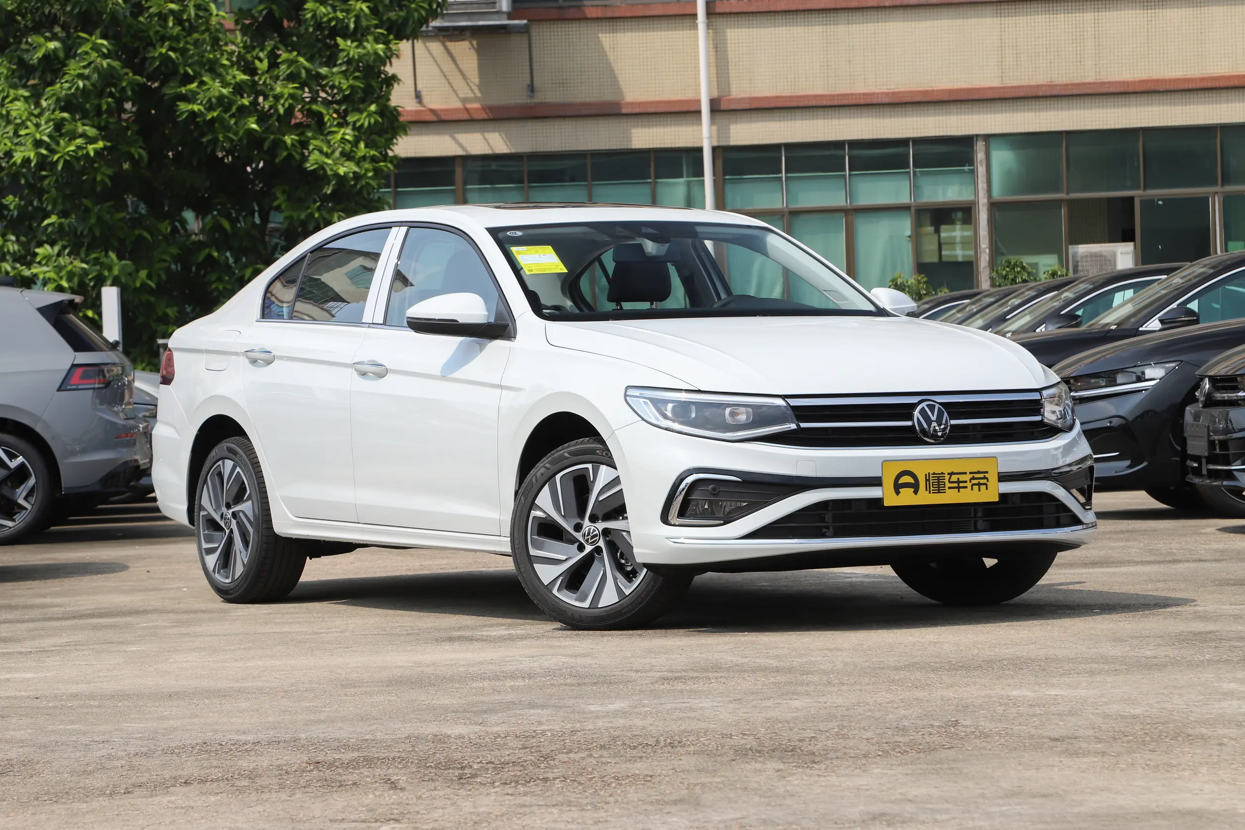 Volkswagen Bora: купить под заказ из Китая