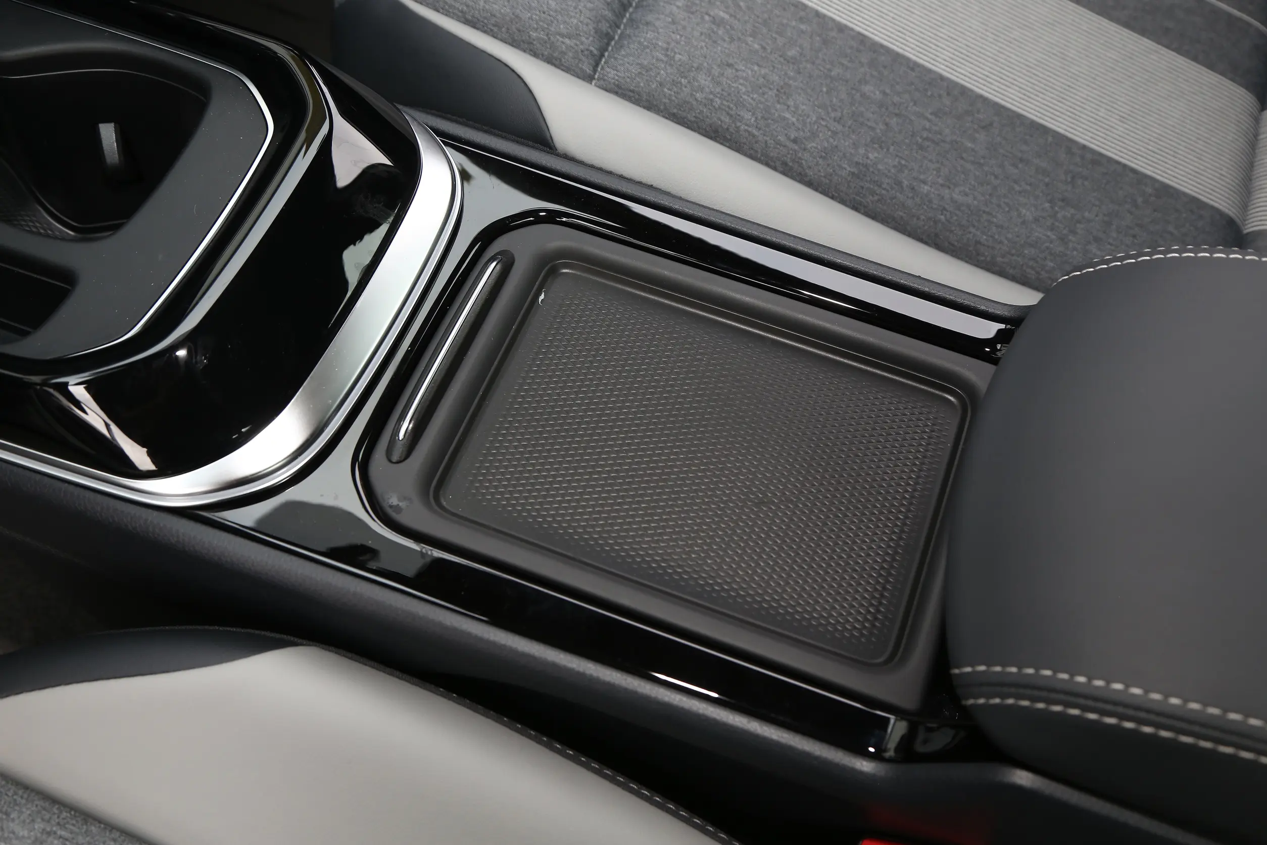 Volkswagen ID.4 Crozz: купить под заказ из Китая