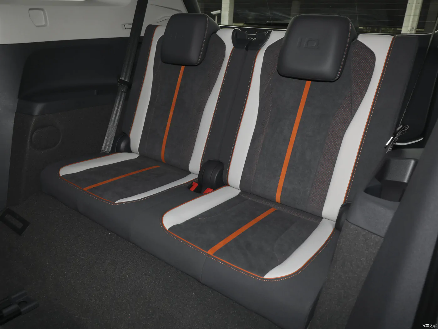 Volkswagen ID.6 Crozz: купить под заказ из Китая