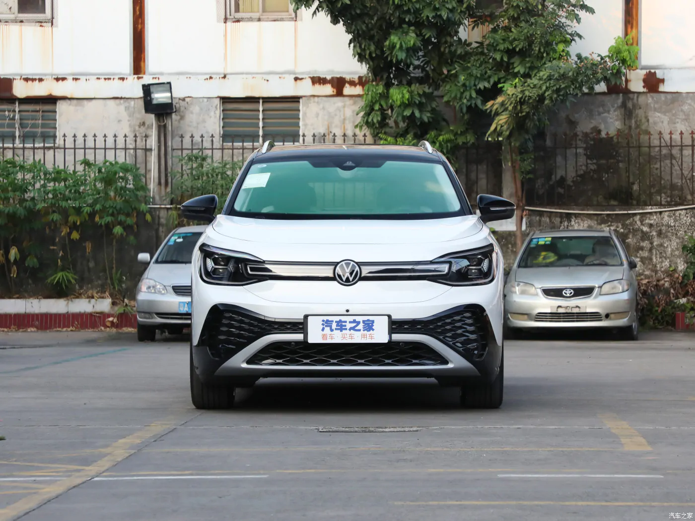 Volkswagen ID.6 Crozz: купить под заказ из Китая