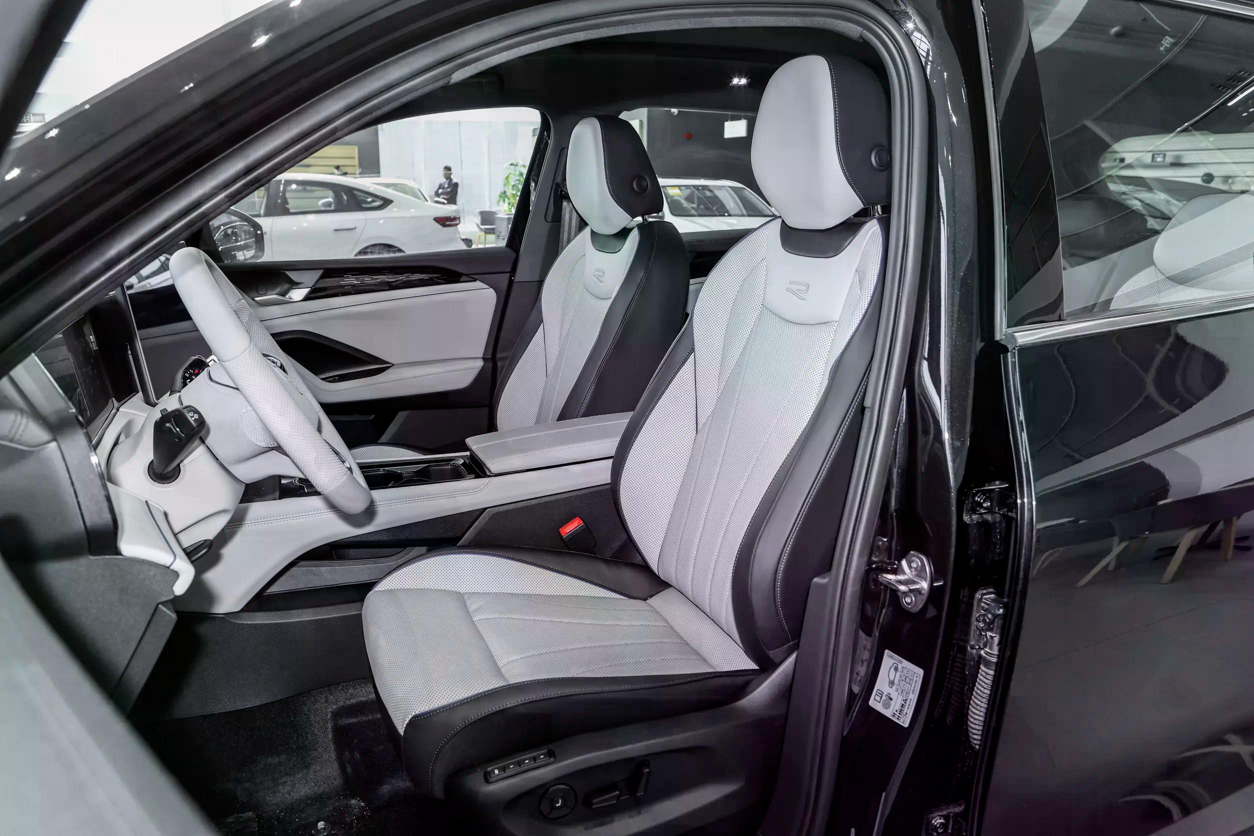 Volkswagen Tiguan L Pro: купить под заказ из Киргизии