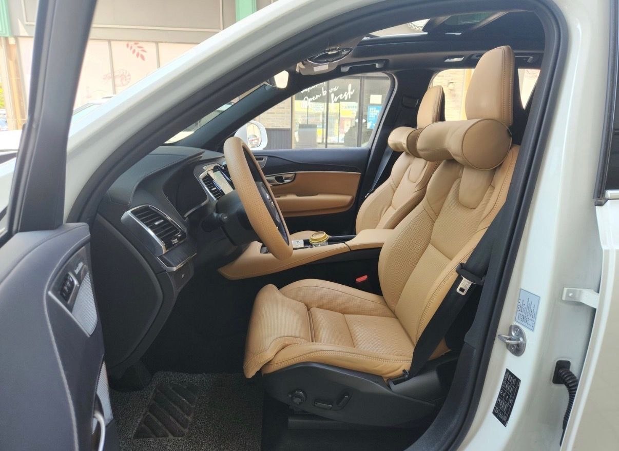 Volvo XC90 B6 Ultra Bright: авто из Кореи под ключ