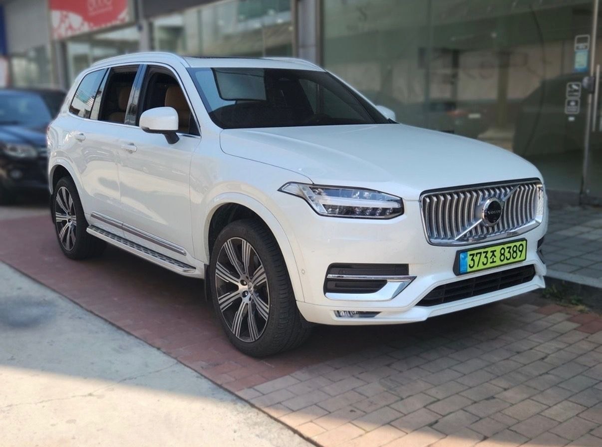 Volvo XC90 B6 Ultra Bright: авто из Кореи под ключ
